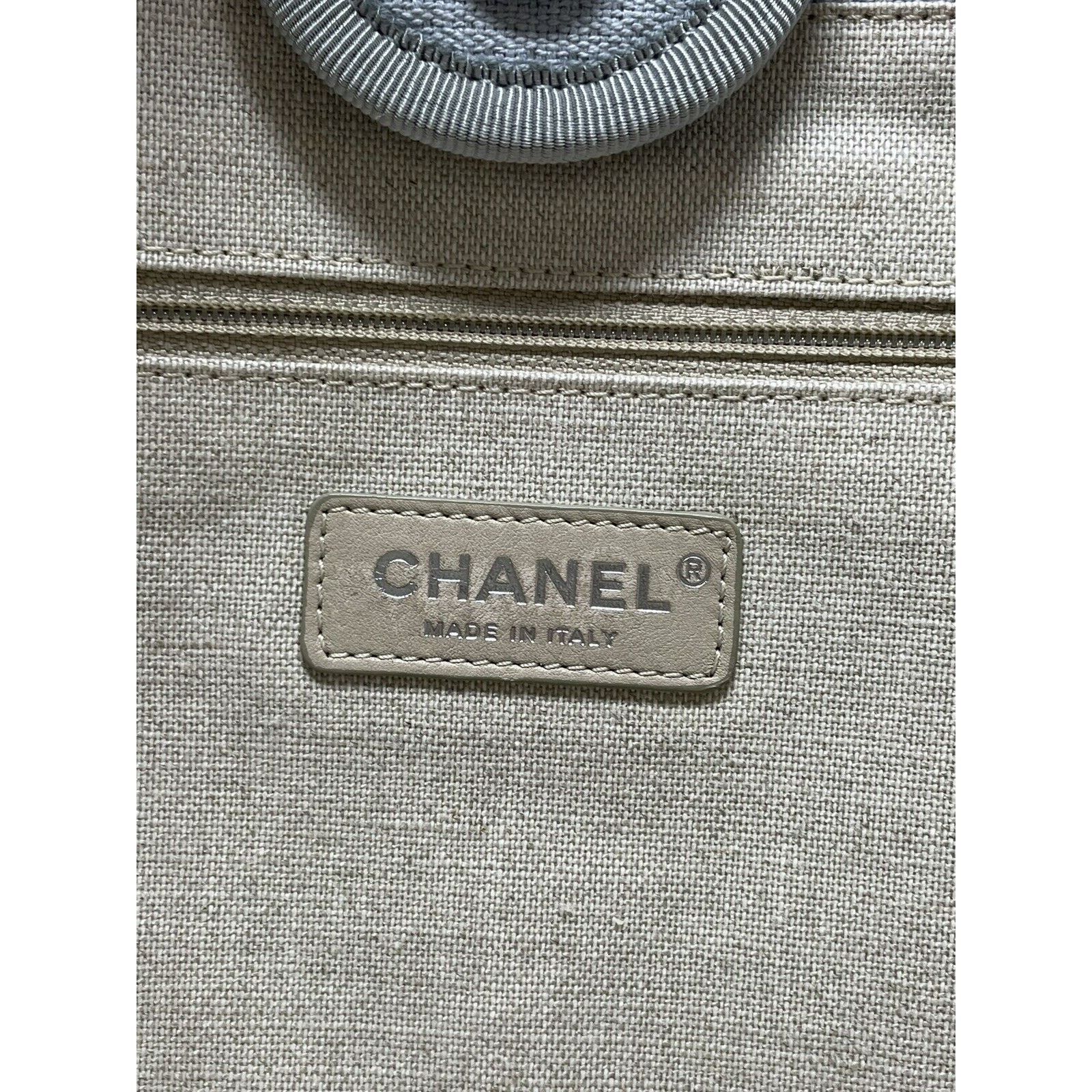 Chanel 22S CHANEL Deauville Small Grey Blue mixed Fibers Tote Bag Size ONE SIZE - 11 Thumbnail