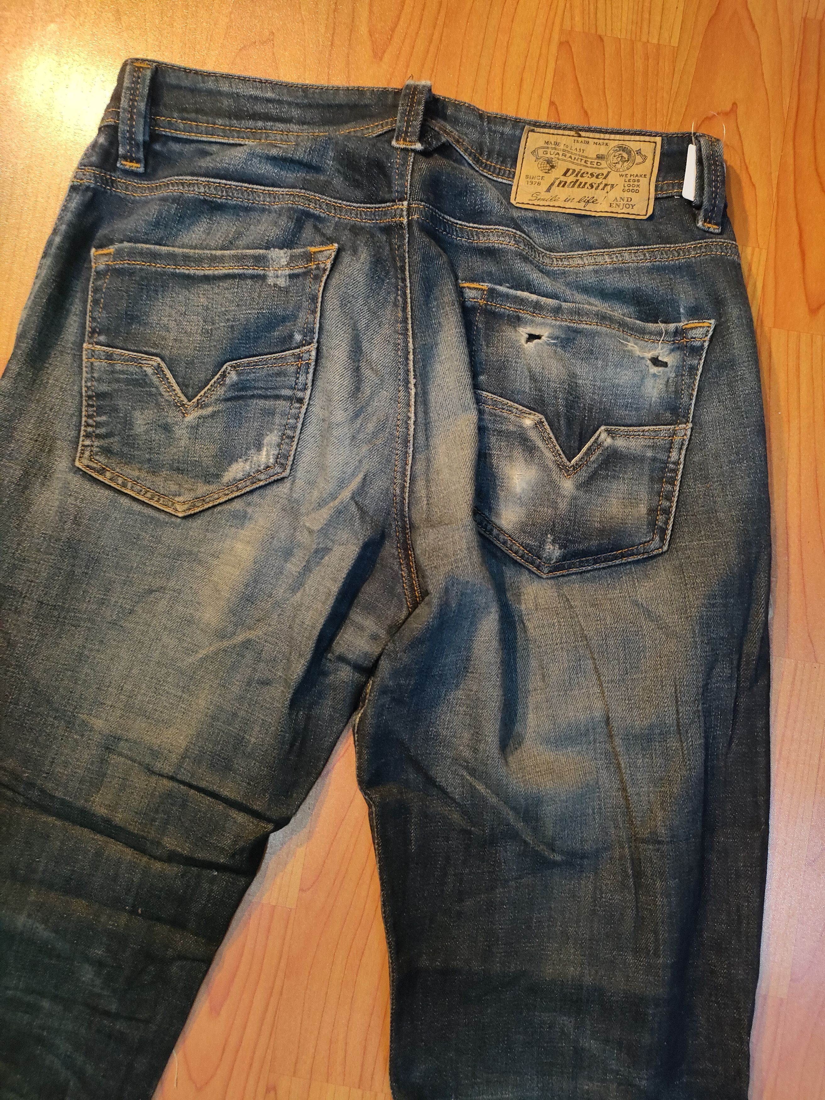 Diesel Distressed Diesel Larkee Jeans Size US 30 / EU 46 - 3 Thumbnail
