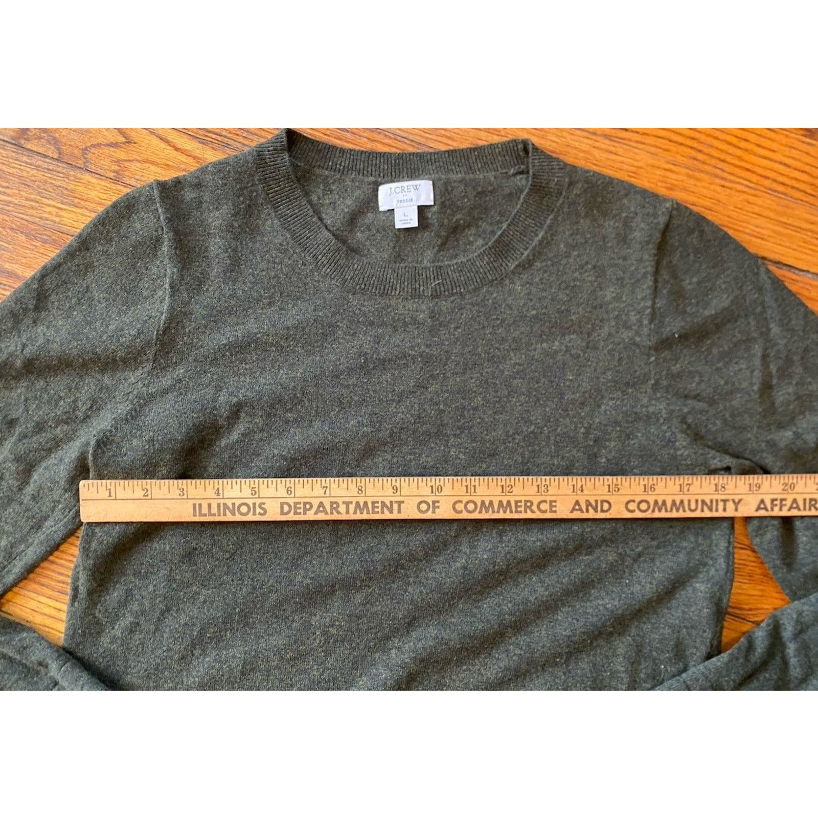 J.Crew J Crew Lambswool Sweater Men’s Large Olive Green Size US L / EU 52-54 / 3 - 5 Thumbnail