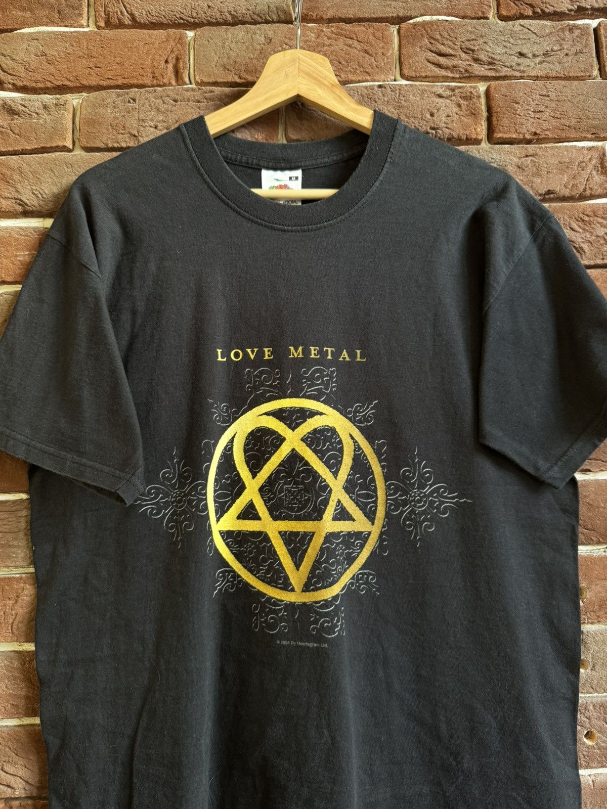 Band Tees Rare Vintage 00s HIM Rock Pop Band Tshirt Y2K Medium Size US M / EU 48-50 / 2 - 3 Thumbnail