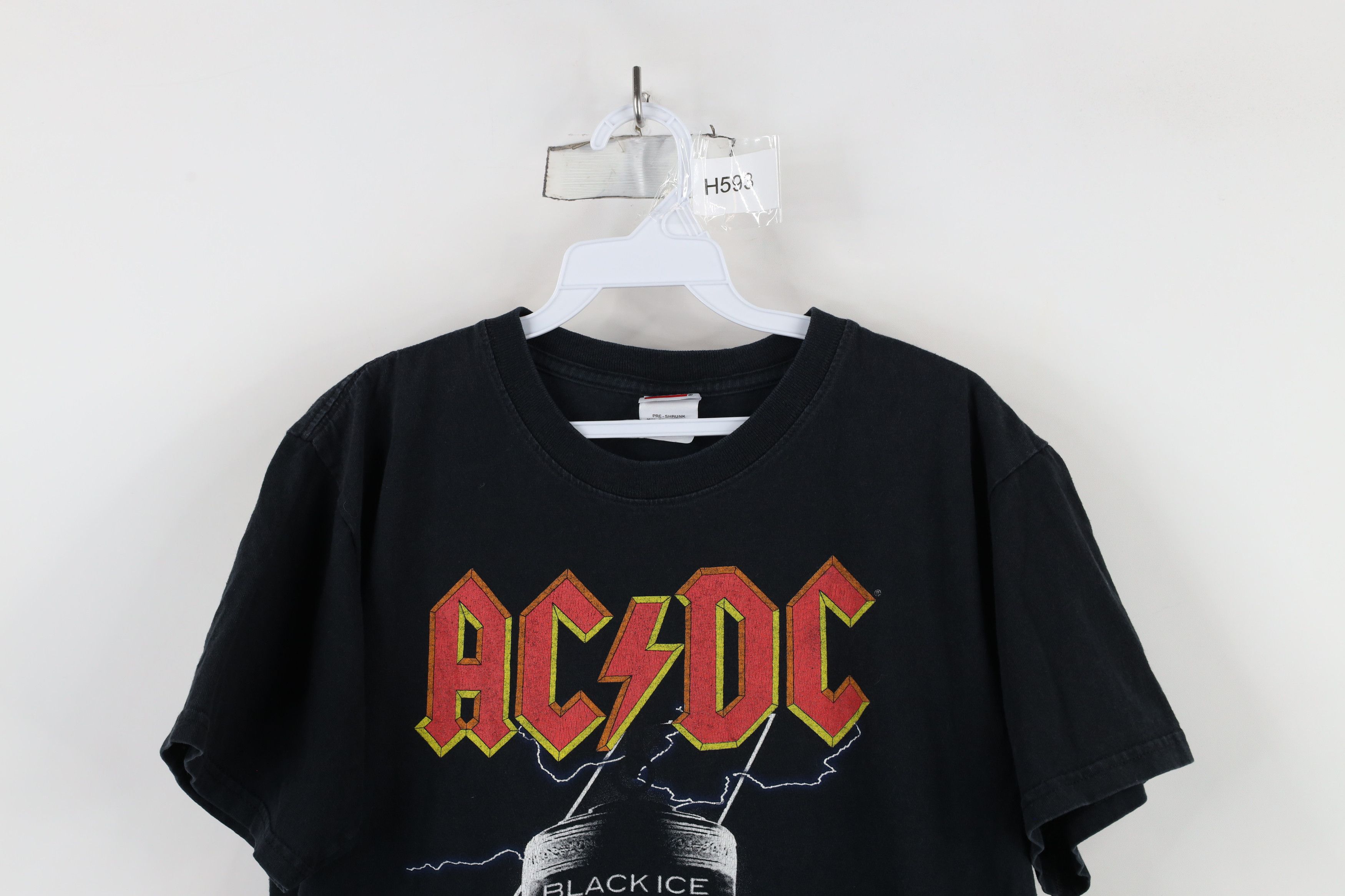 Vintage Vintage Y2K Black Ice World Tour ACDC Band T-Shirt Black Size US M / EU 48-50 / 2 - 2 Thumbnail