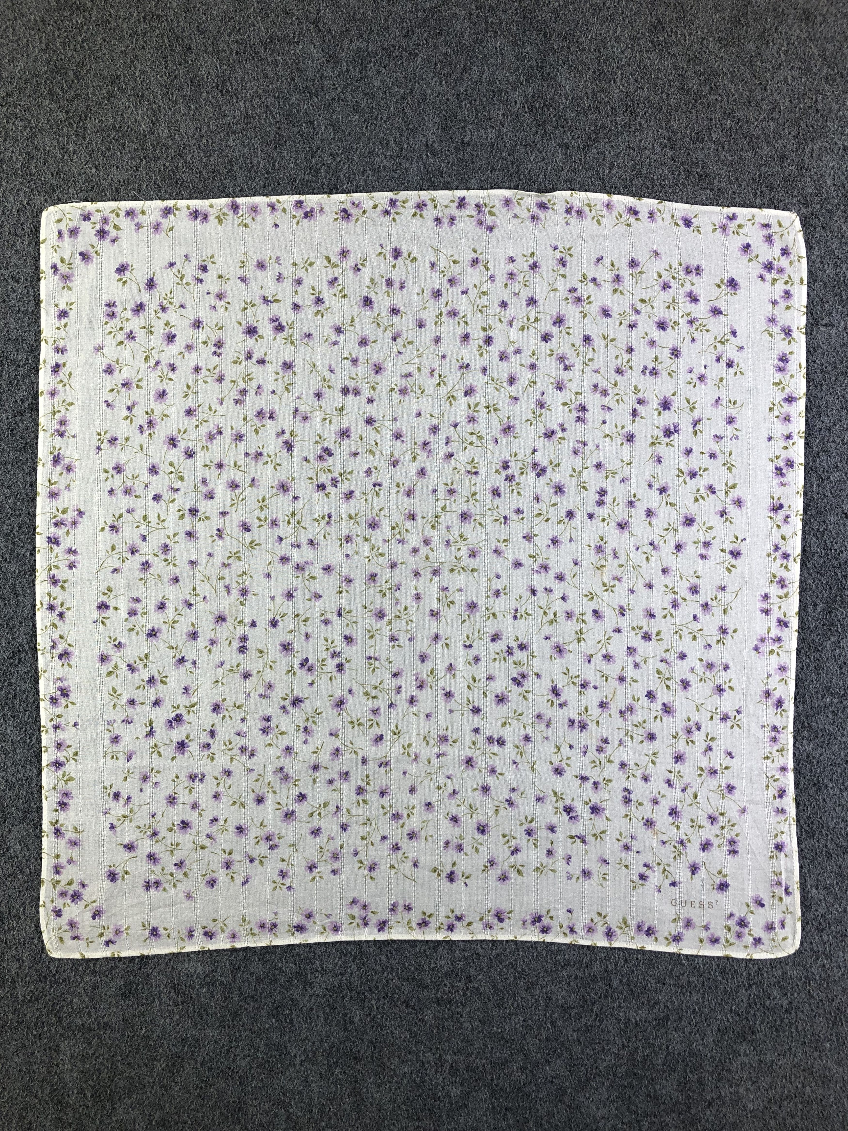 Guess Guess Floral Handkerchief / Bandana / Neckerchief C383 Size ONE SIZE - 3 Thumbnail