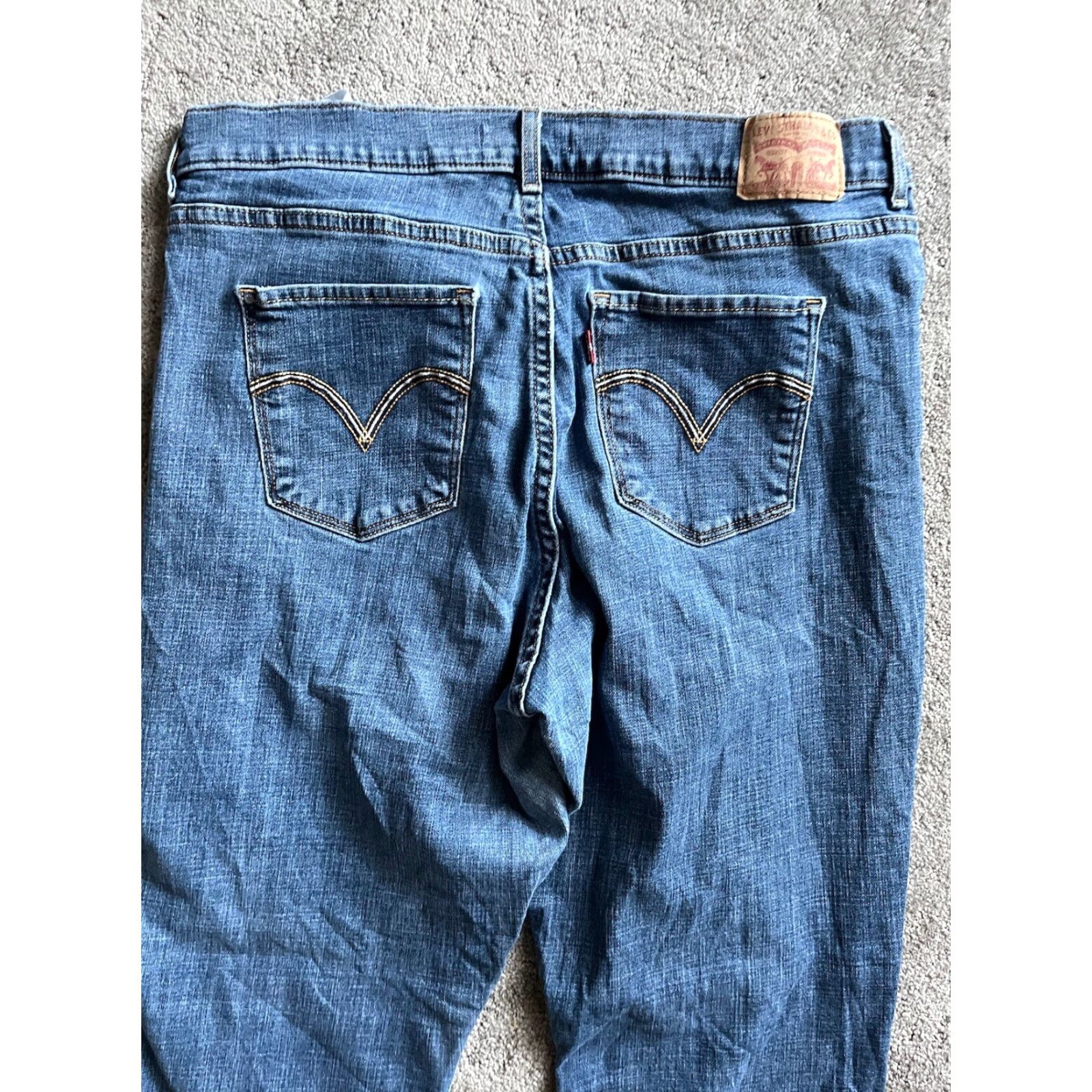 Levi's Levi's Classic Bootcut Jeans Women's Size 16 Blue Medium Wash 33x30 Size 38" / US 16 / IT 52 - 2 Thumbnail