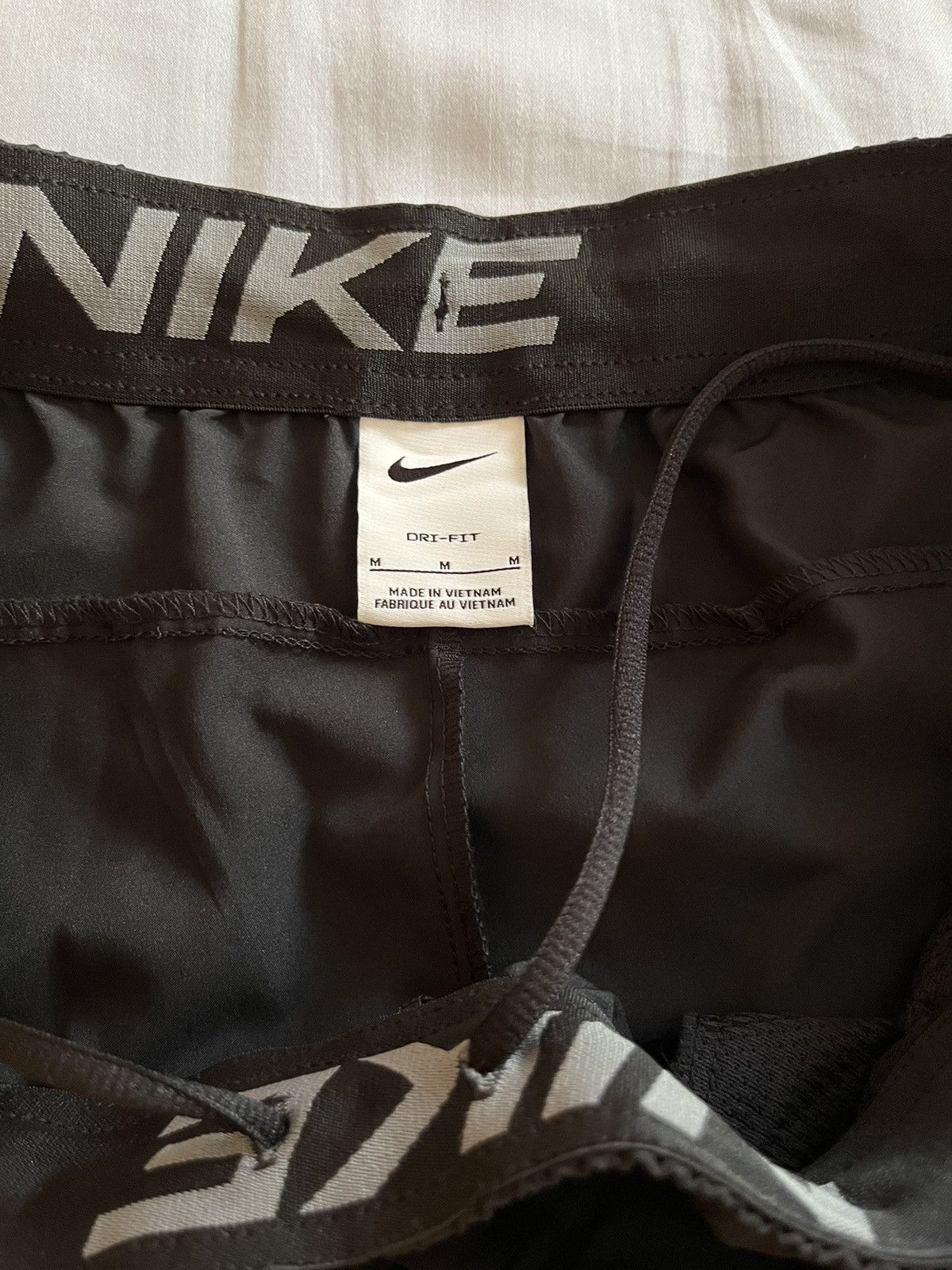 Nike Nike Shorts Size US 30 / EU 46 - 10 Thumbnail