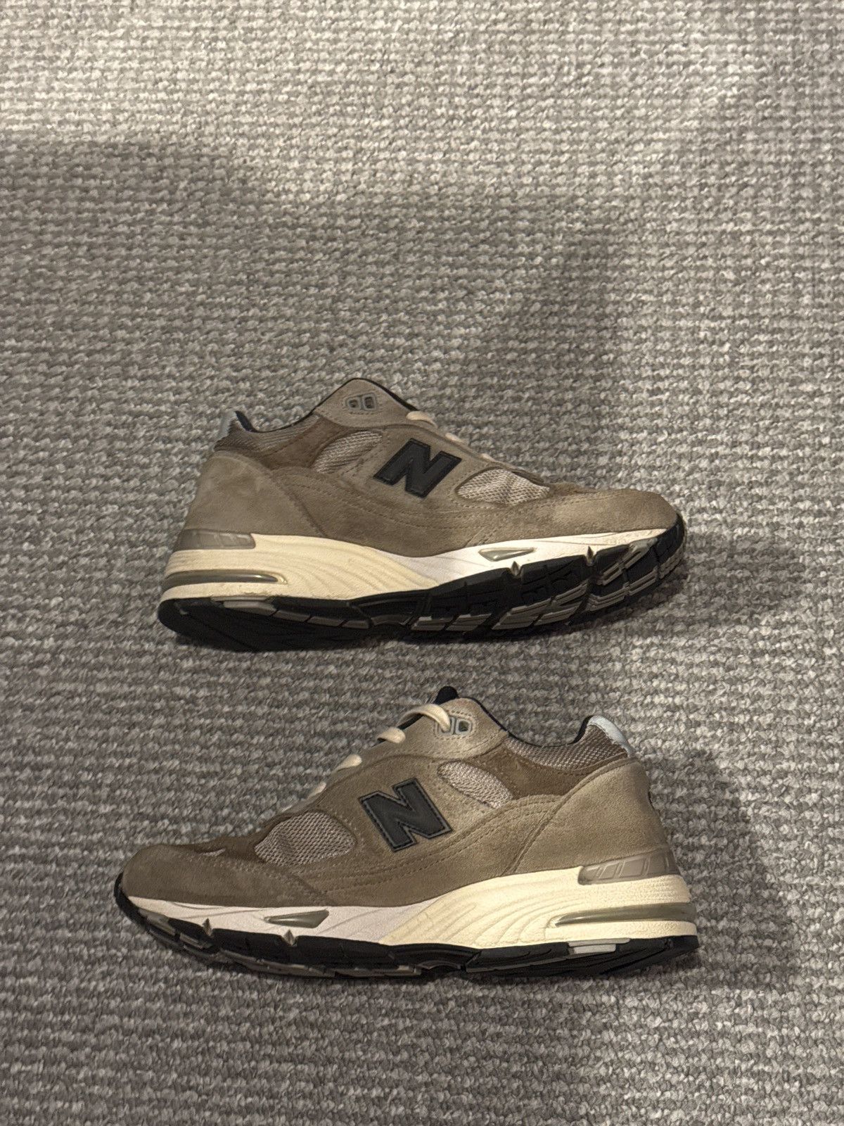JJJJound × New Balance New Balance x JJJJound 991 Women’s Size US 7 Size US 7 / IT 37 - 1 Thumbnail