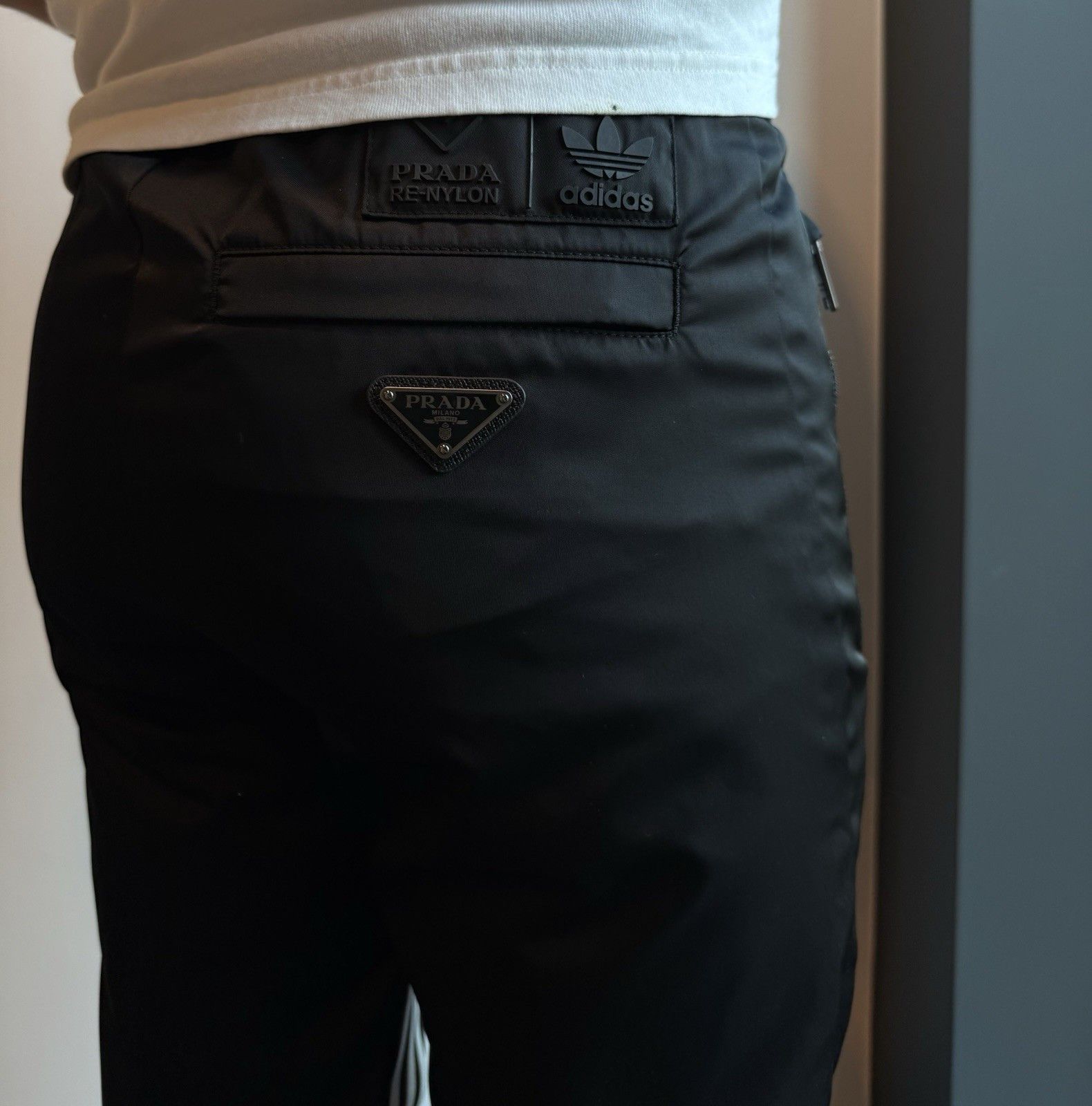 Adidas × Prada DDP Prada x Adidas Original Re-Nylon Pants Black Size XS Size US 30 / EU 46 - 2 Thumbnail