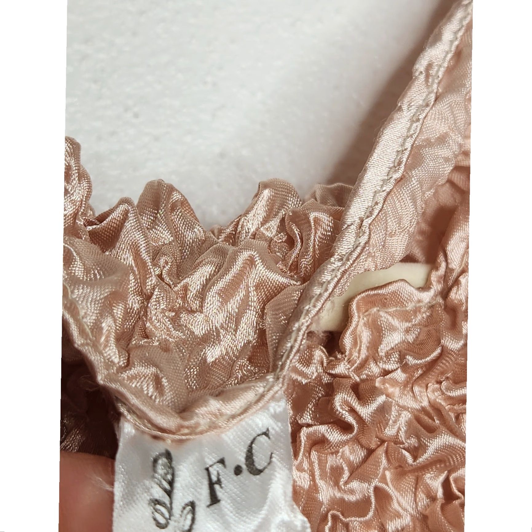Vintage Vintage FC Y2K Fairy Whimsy Satin One Size Top 90s 00s Women’s T-Shirt User: Vintage FC Y2K Fairy Whimsy Satin One Size Top 90s 00s Women’s T-Shirt Size ONE SIZE - 4 Thumbnail