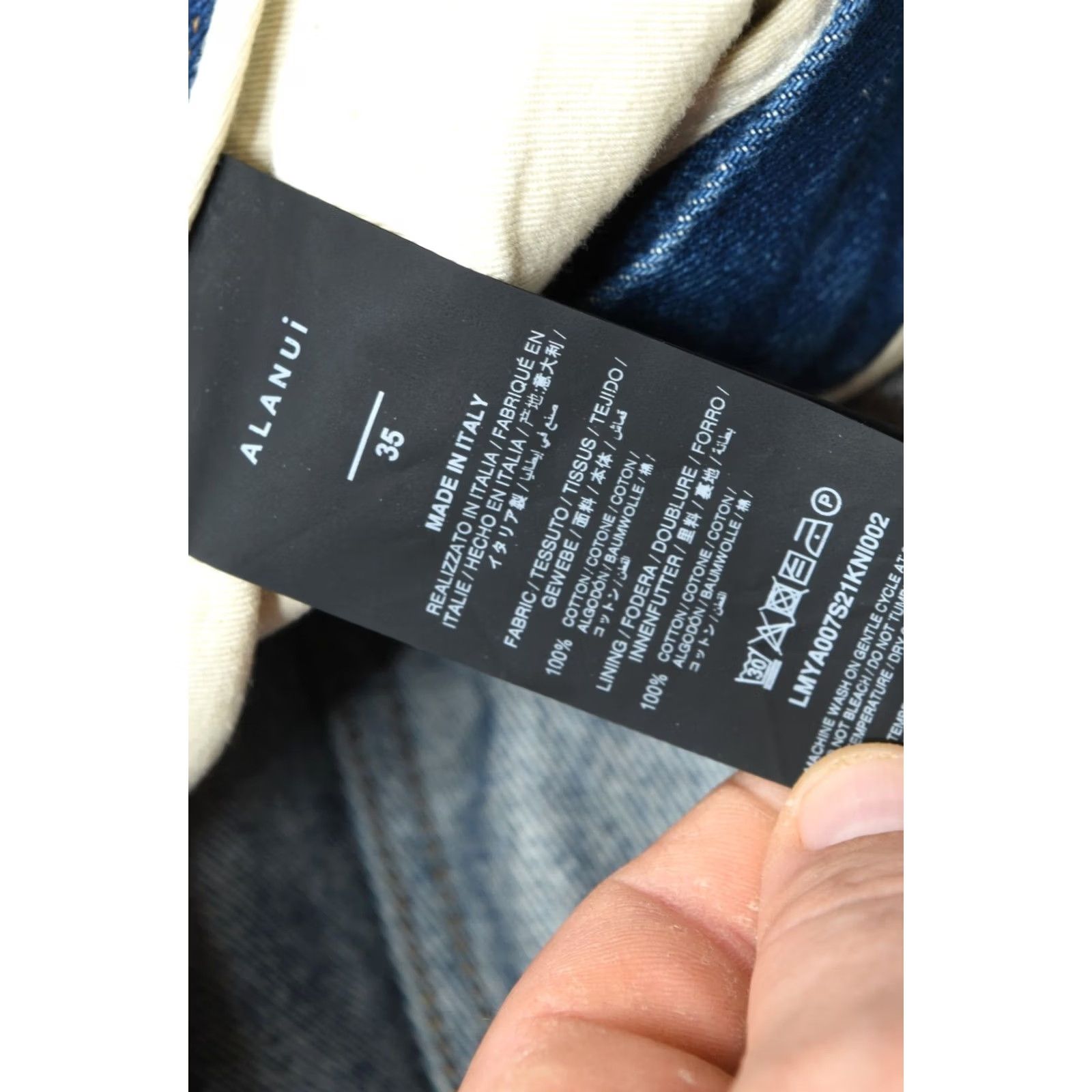 Alanui Alanui Jeans Mens 35 Blue Fad Slim Fit Tapered Leg Cotton Denim Made in Italy Jeans Mens 35 Blue Slim Tapered 5-Pocket Denim Italy Modern Classic Size US 35 - 6 Thumbnail