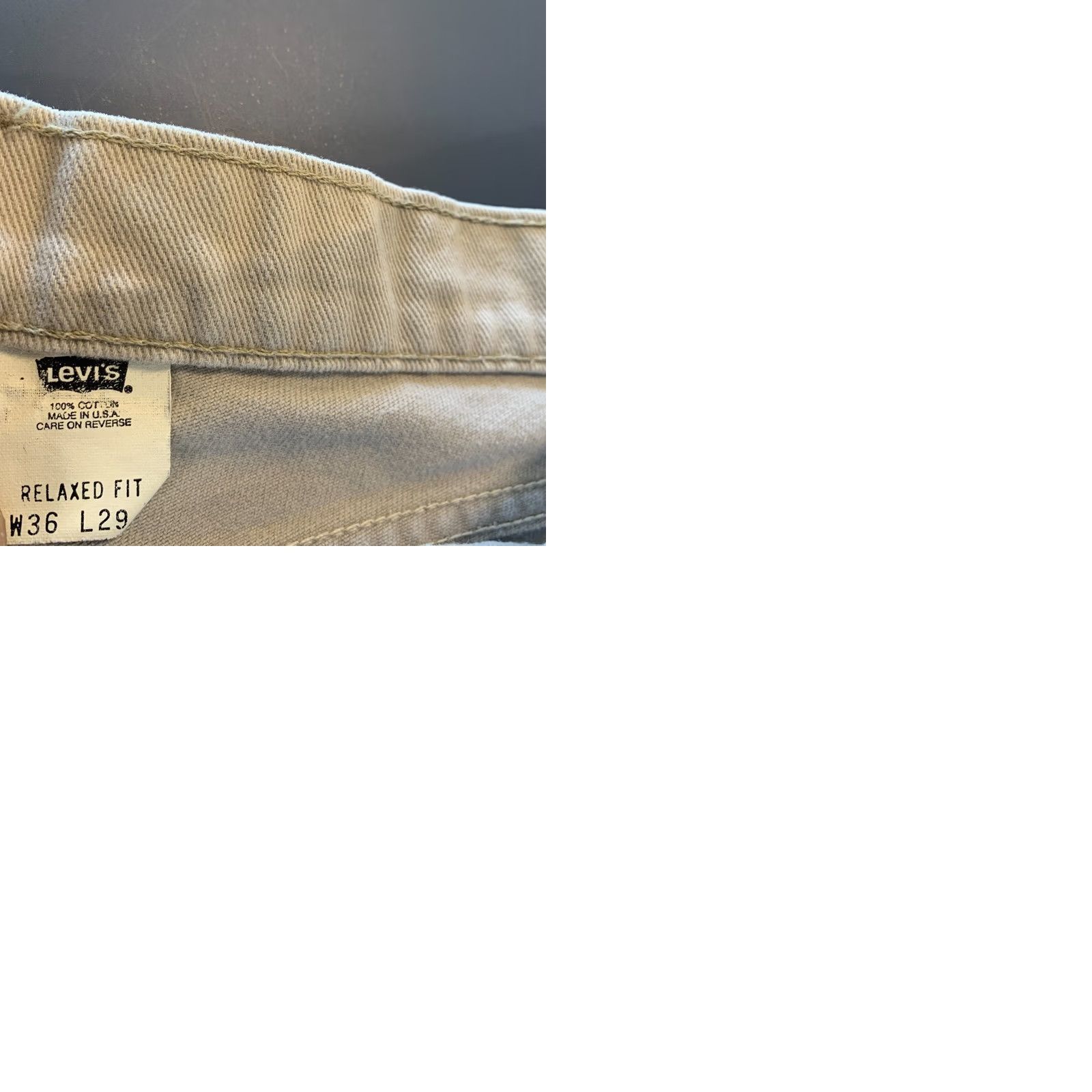 Levi's VINTAGE Levis 540 Jeans Mens 36x29 Fits 34x27 Beige Denim Relaxed Made USA 90s Size US 36 / EU 52 - 12 Thumbnail