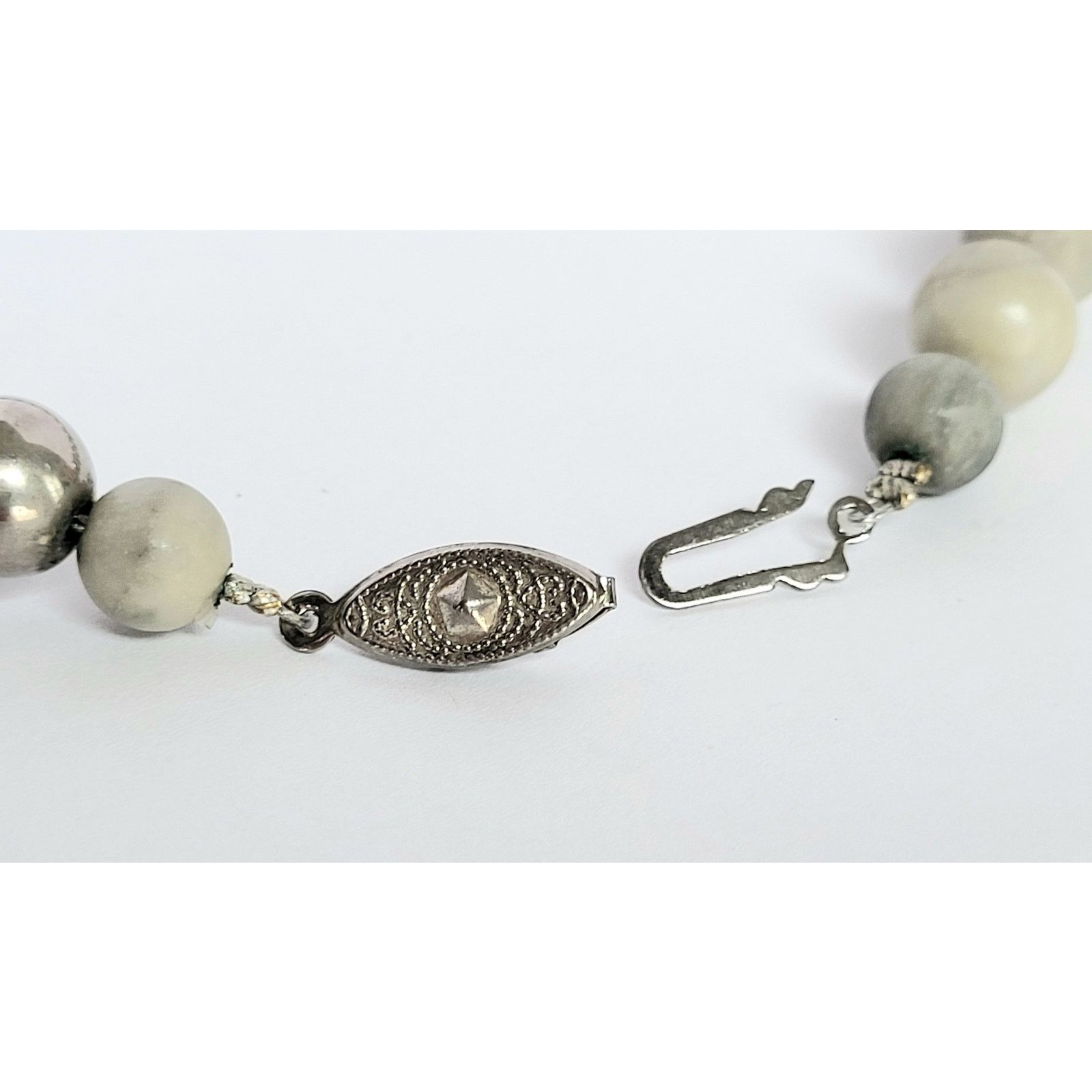 Other Silver and Crazy Lace Agate Beaded Necklace Healing Crystal Size ONE SIZE - 8 Thumbnail