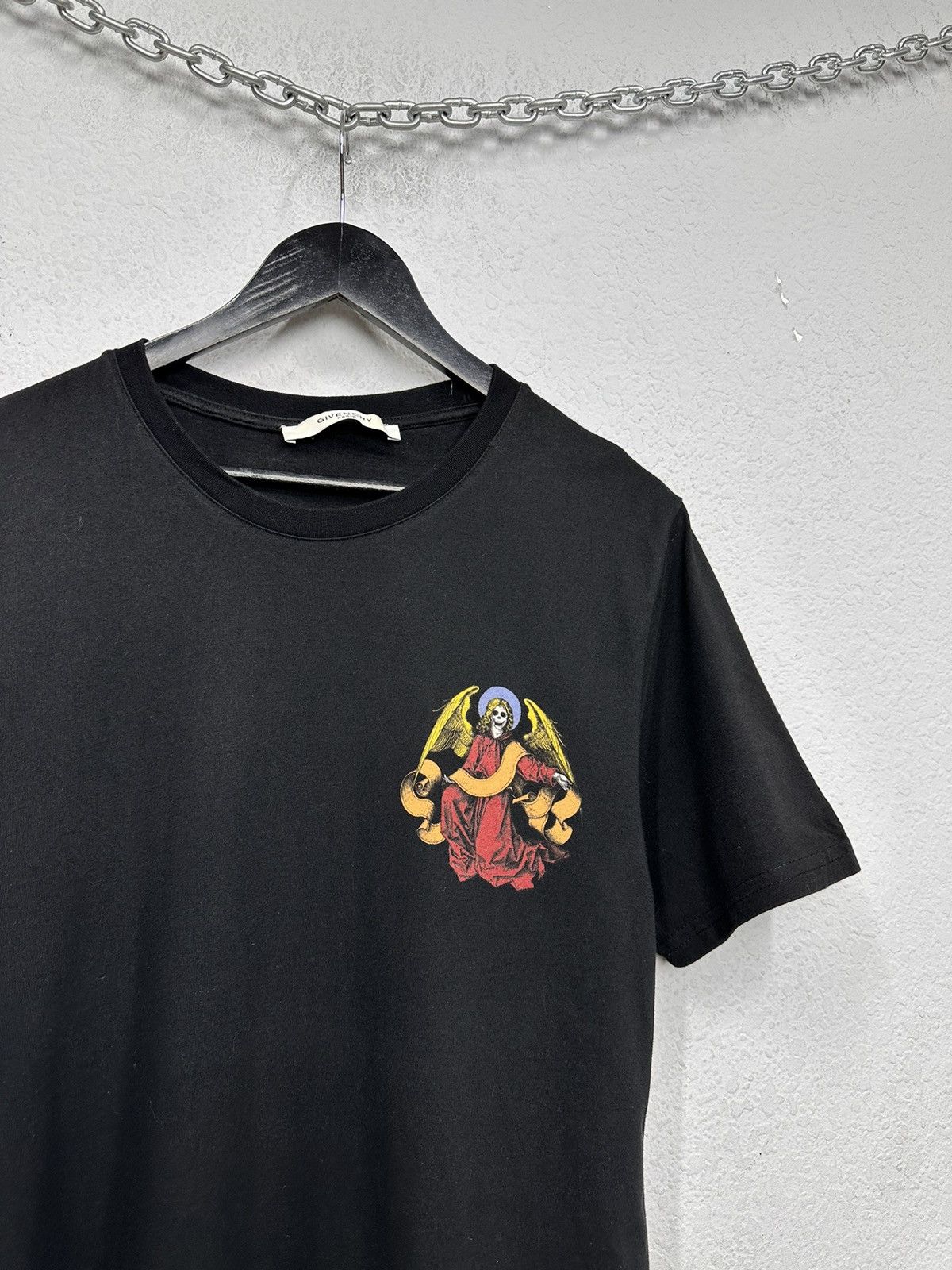 Givenchy Vintage Black T-Shirt Givenchy Monogram Tee Faded Ed Hardy Size US M / EU 48-50 / 2 - 3 Thumbnail
