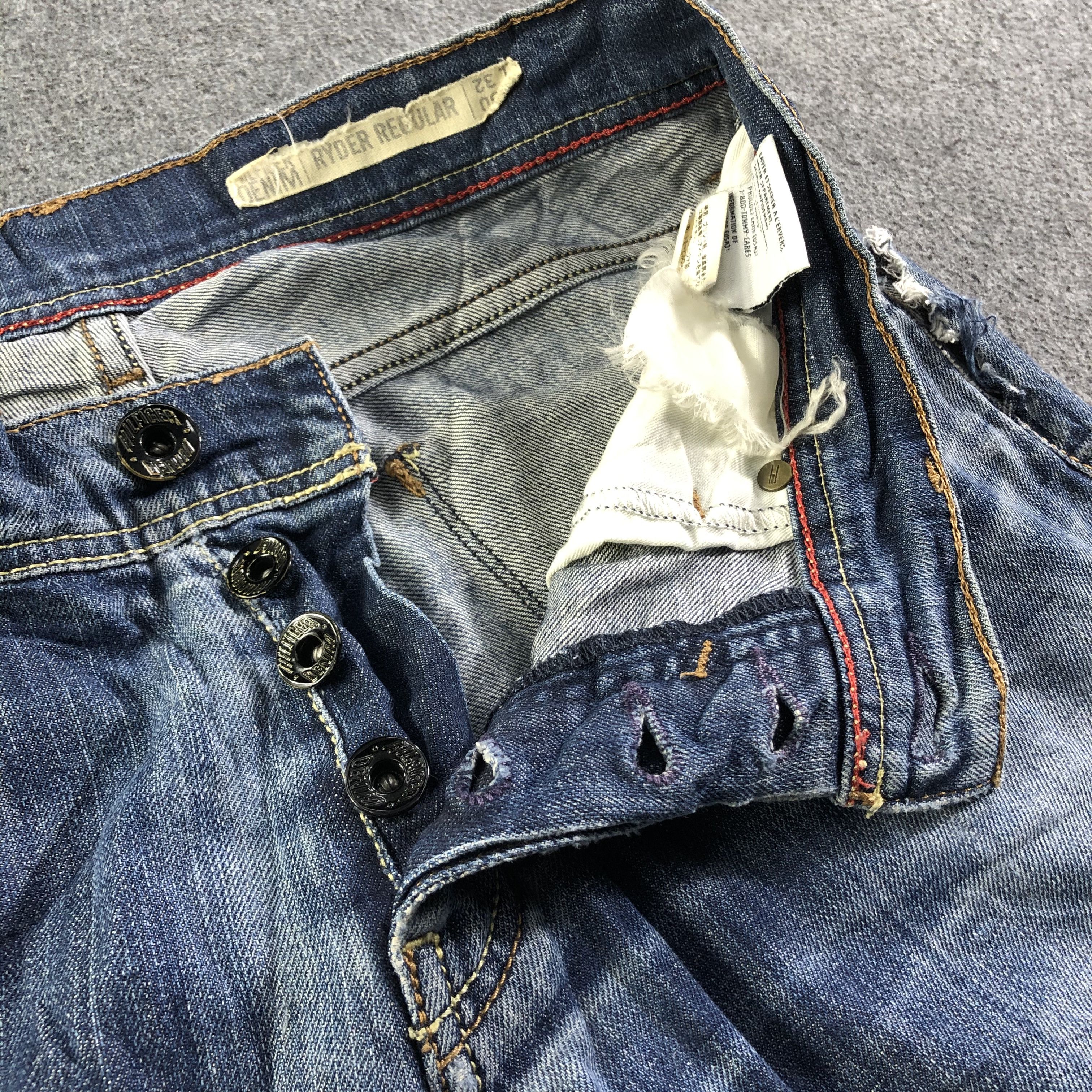 Tommy Hilfiger Vintage Tommy Hilfiger Jeans-J3979 Size US 32 / EU 48 - 8 Thumbnail