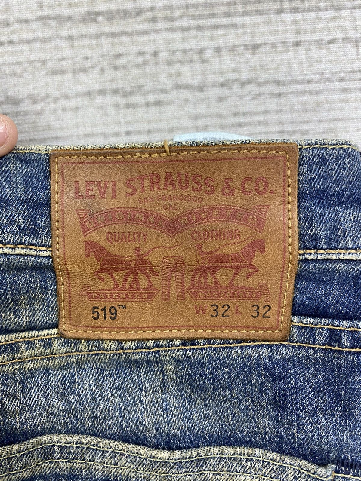 Levi's Vintage Levi’s 519 Distressed Denim Pants Size US 31 - 12 Thumbnail