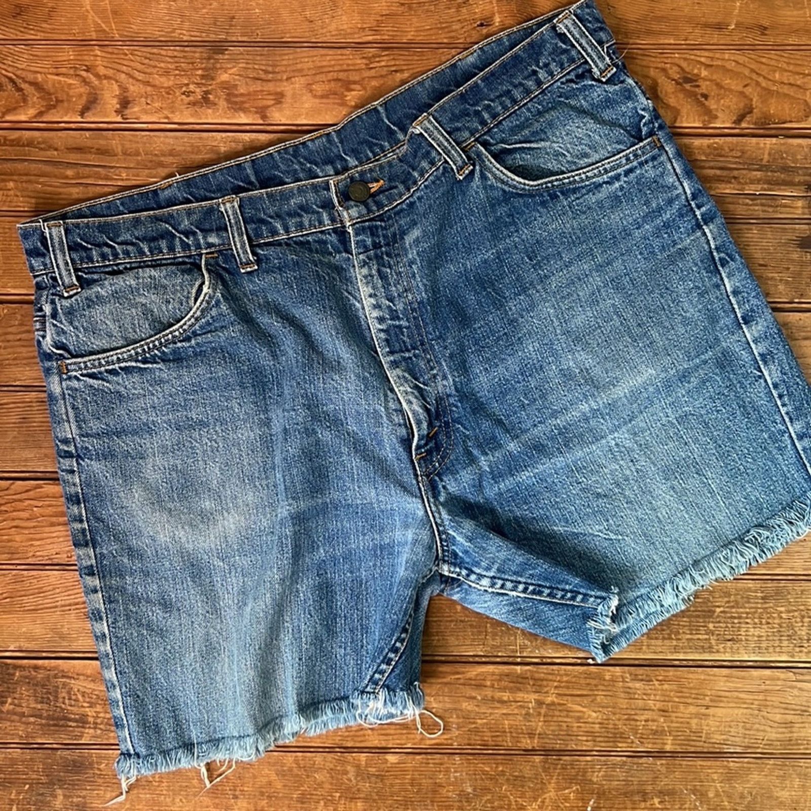 Levi's Vintage 1960s Levi’s Orange tab cut off jeans Jorts size 38 Size US 38 / EU 54 - 2 Thumbnail