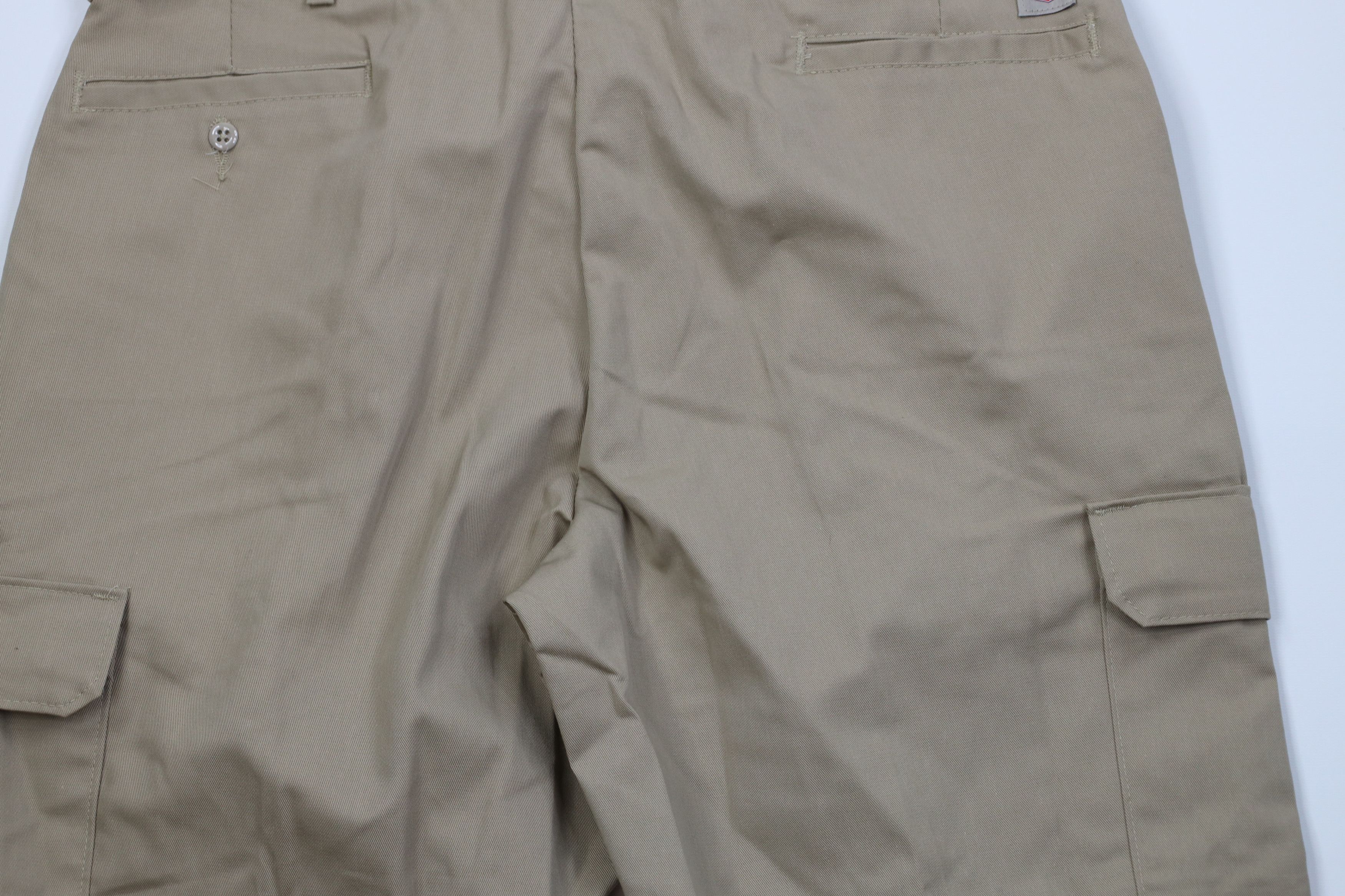 Vintage Deadstock Vintage 90s Streetwear Wide Leg Cargo Pants Beige Size US 38 / EU 54 - 11 Thumbnail
