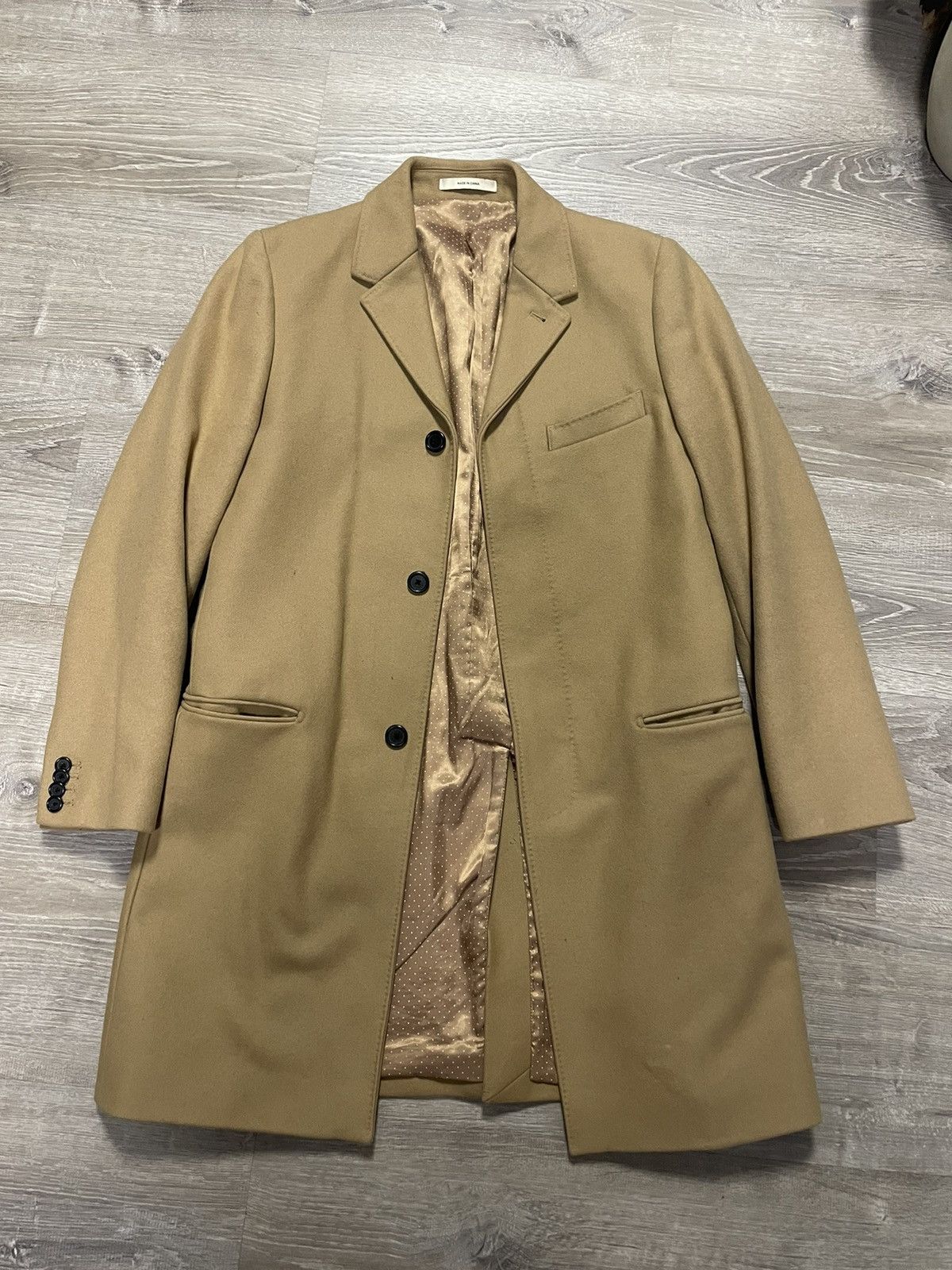 image of Club Monaco City Wool Blend Camel Top Coat Car Single Breasted, Men's (Size Small)