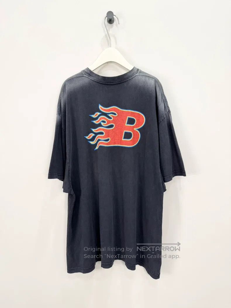 Balenciaga Balenciaga Flame print distressed Tee Size US XS / EU 42 / 0 - 2 Thumbnail