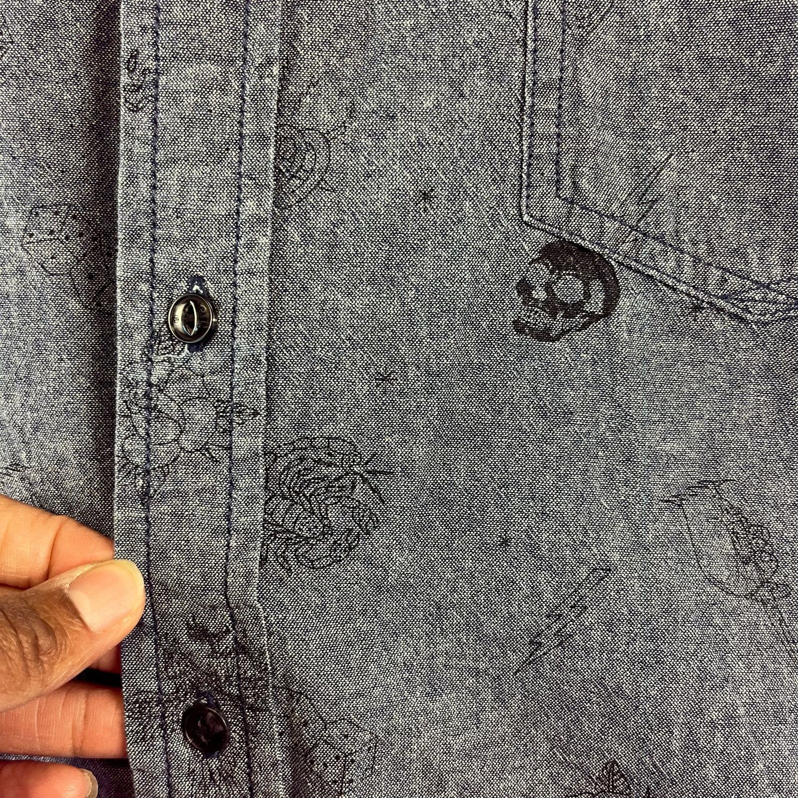 Levi's Levi’s Mens XL Shirt Skulls Roses Eagles Snake All Over Size US XL / EU 56 / 4 - 5 Thumbnail
