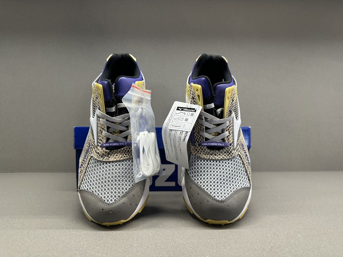 Mizuno Mizuno Mondo Control 24 Kilates King Cobra 2 Size US 11 / EU 44 - 4 Thumbnail