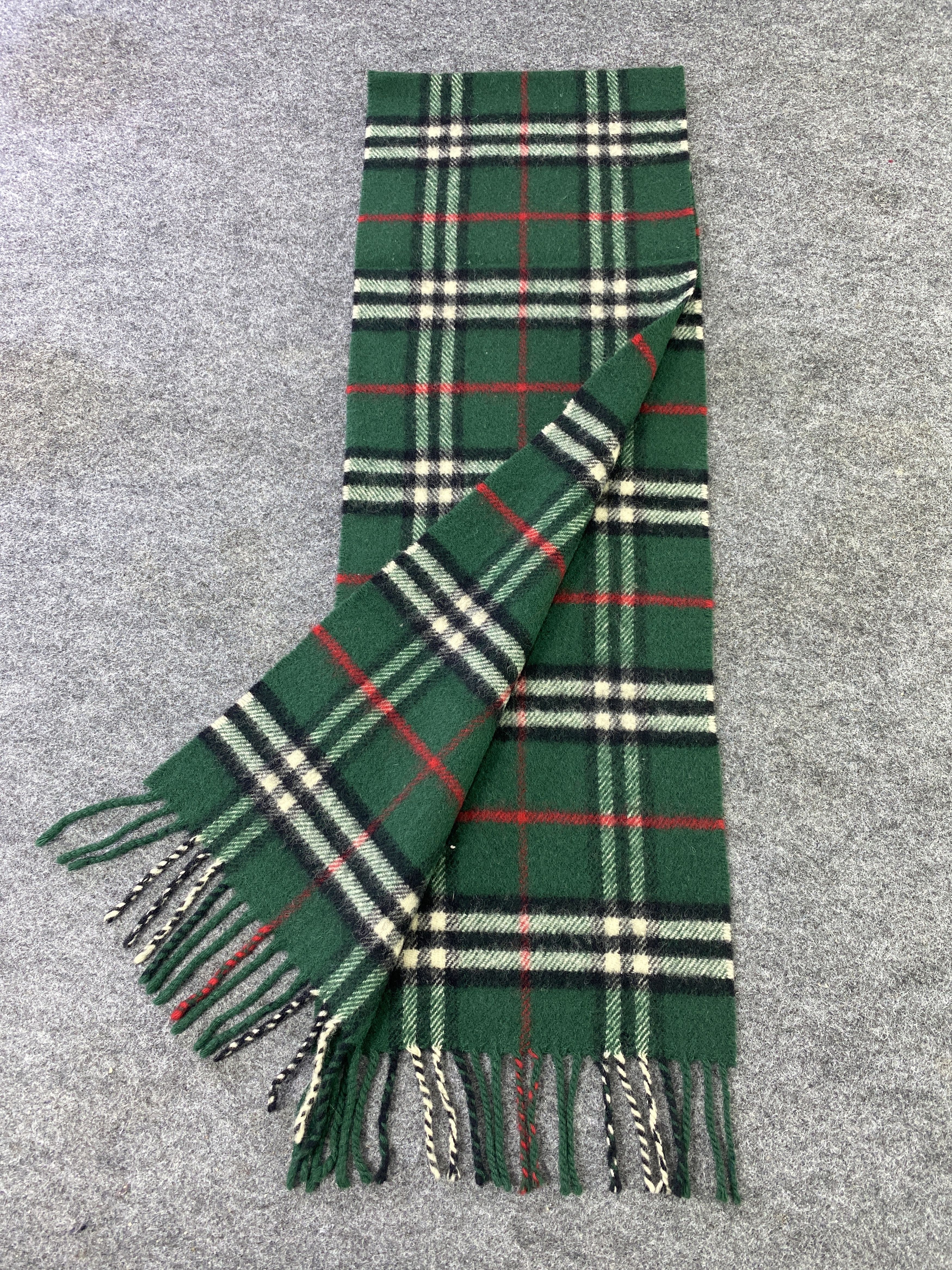 Burberry VINTAGE BURBERRY Scarf / Muffler / Neckwear -T650 Size ONE SIZE - 3 Thumbnail