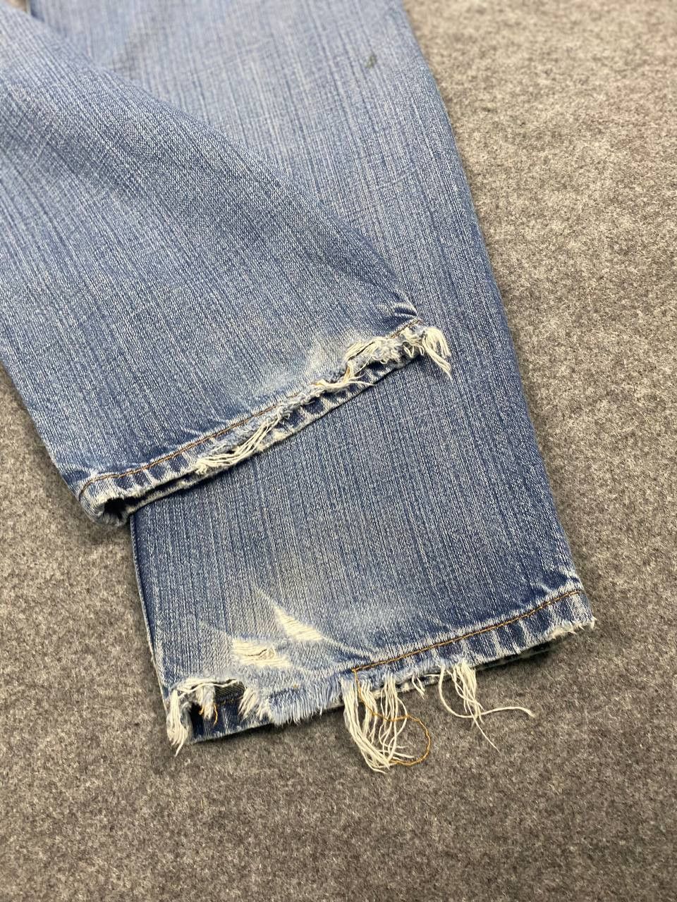 Levi's levis 550 relaxed fit distressed denim Size US 36 / EU 52 - 4 Thumbnail
