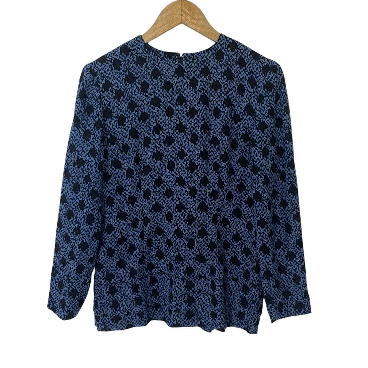 Pierre Balmain Vintage Pierre Balmain Blouse Size M / US 6-8 / IT 42-44 - 1 Thumbnail