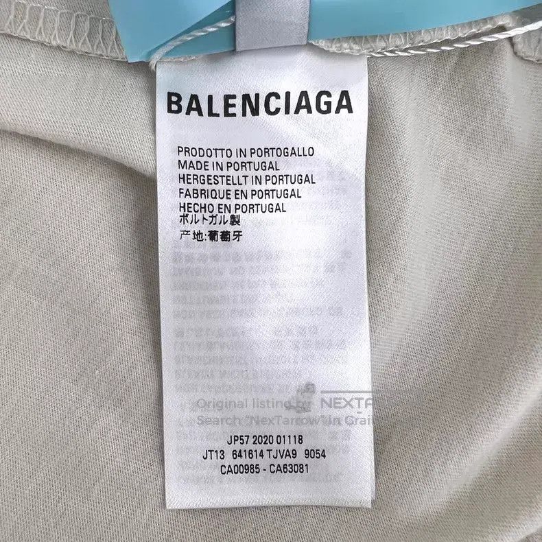 Balenciaga Balenciaga Apricot Logo Letter Embroidered Crew Neck Short Size US S / EU 44-46 / 1 - 7 Thumbnail