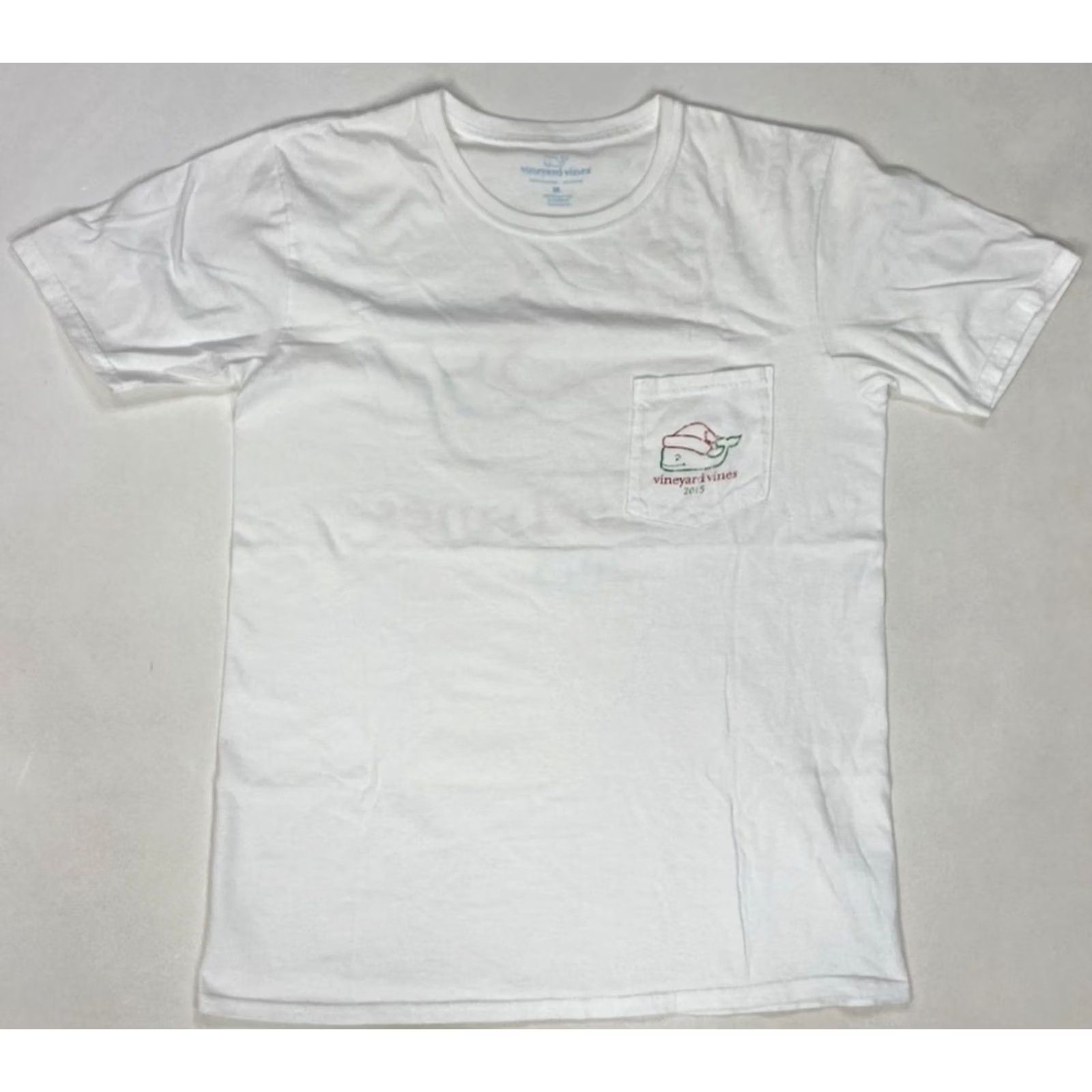 Vineyard Vines Vineyard Vines Christmas T-Shirt Shirt Men Medium White Crew Neck Short Sleeve Graphic Print Pocket Base All Seasons Decade 2015 Size US M / EU 48-50 / 2 - 3 Thumbnail