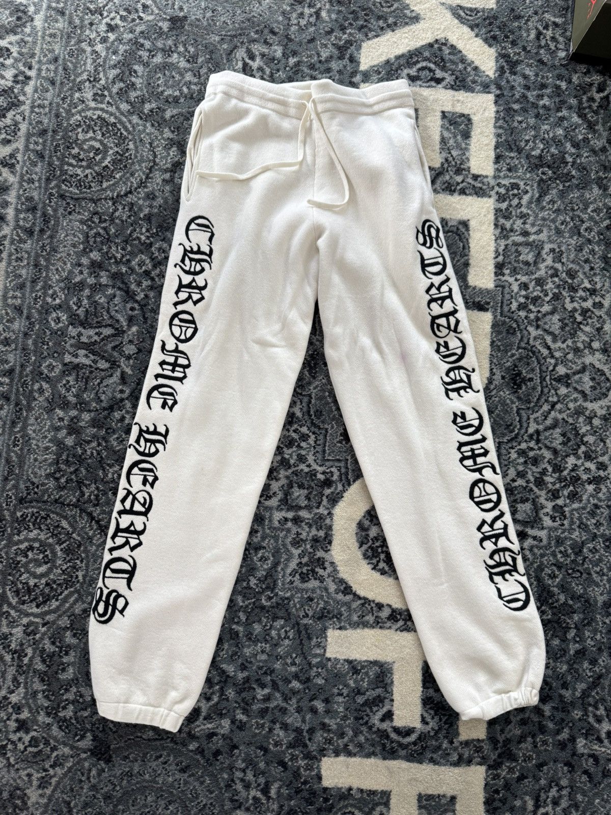 Chrome Hearts Chrome Hearts Beige & Black Embroidered Cashmere Sweatpants Size US 36 / EU 52 - 1 Thumbnail