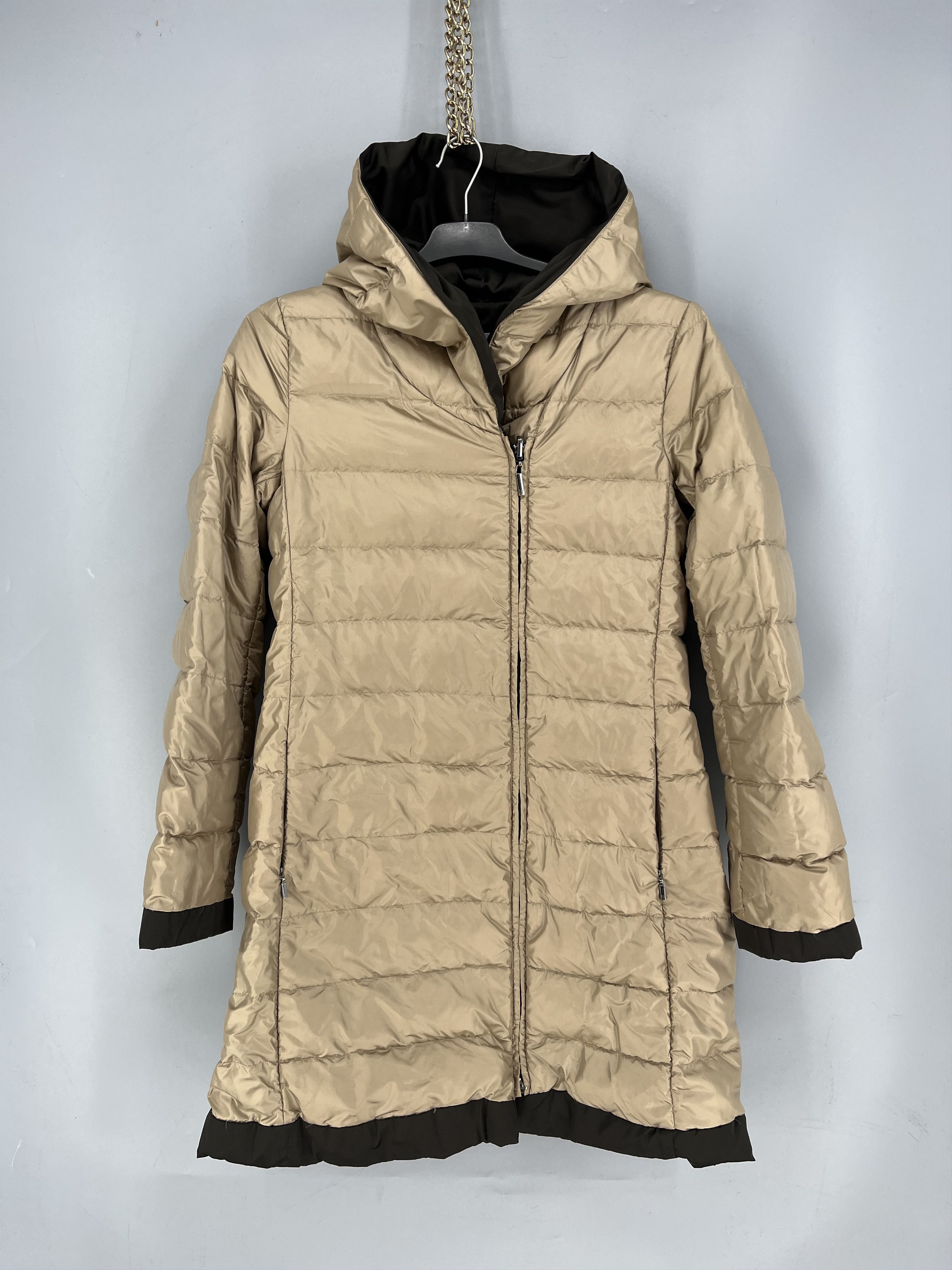 Max Mara Weekend Max Mara Reversible Hooded Down Jacket Size S / US 4 / IT 40 - 1 Thumbnail