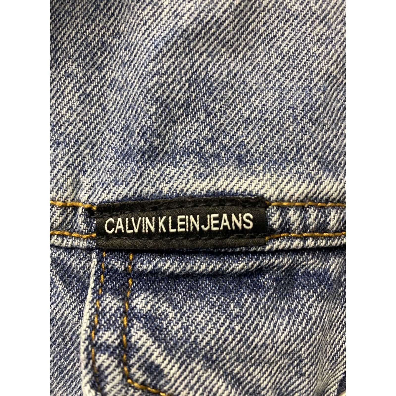 Calvin Klein VINTAGE Calvin Klein Denim Jacket Trucker Light Wash Blue Adult Medium Mens Retro Style Jean Coat Size US 31 - 6 Thumbnail