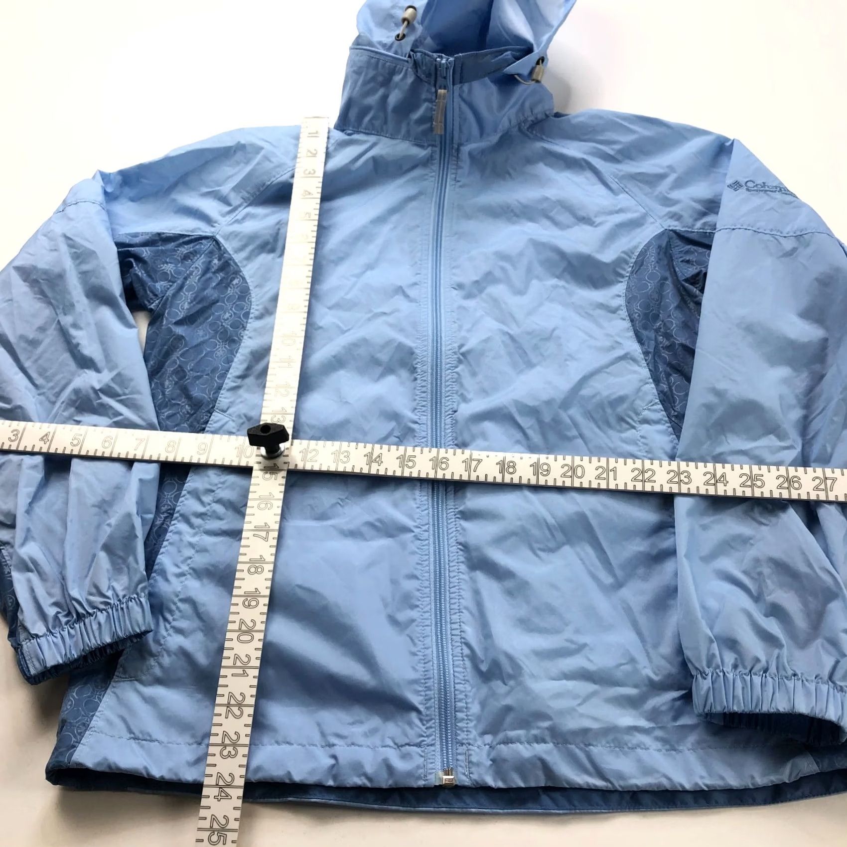 Vintage Columbia Womens Packable Stow Waterproof Jacket Shirt Adult M Light Blue Jacket Woman, Lightweight, Navy? Size M / US 6-8 / IT 42-44 - 2 Thumbnail
