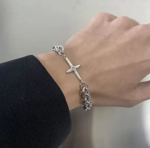 Jewelry Gothic Star Bracelet Silver Vintage Bracelet Y2K Size ONE SIZE - 4 Thumbnail