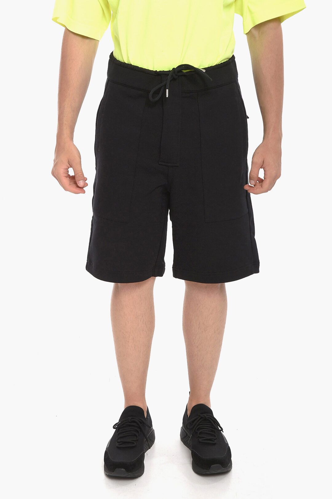 image of Ambush Design Og1Mm0423 Cotton Cargo Short In Black, Men's (Size 30)