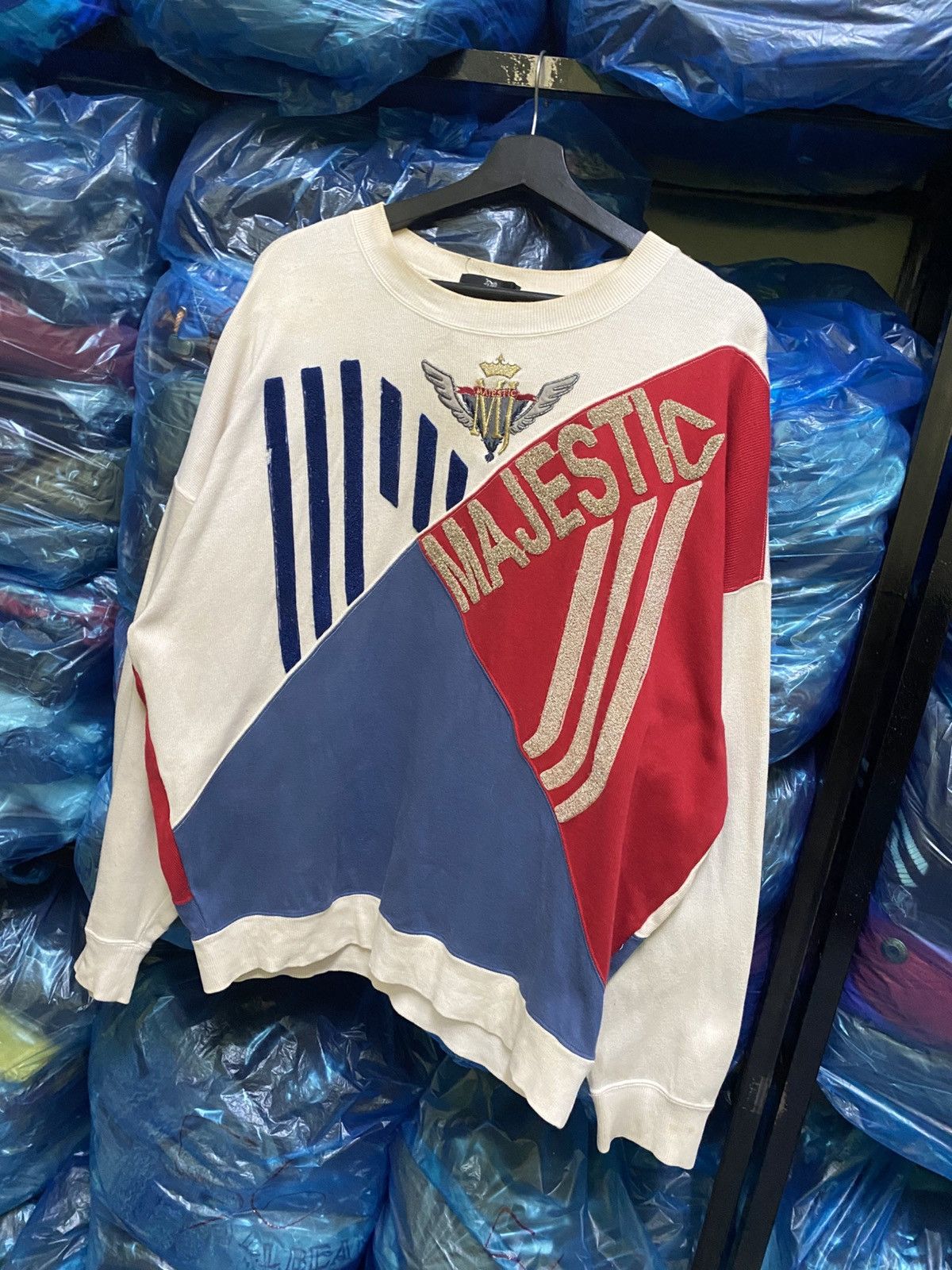 Majestic VINTAGE MAJESTIC EMBROIDERED LOGO SWEATSHIRT MADE IN JAPAN Size US M / EU 48-50 / 2 - 2 Thumbnail