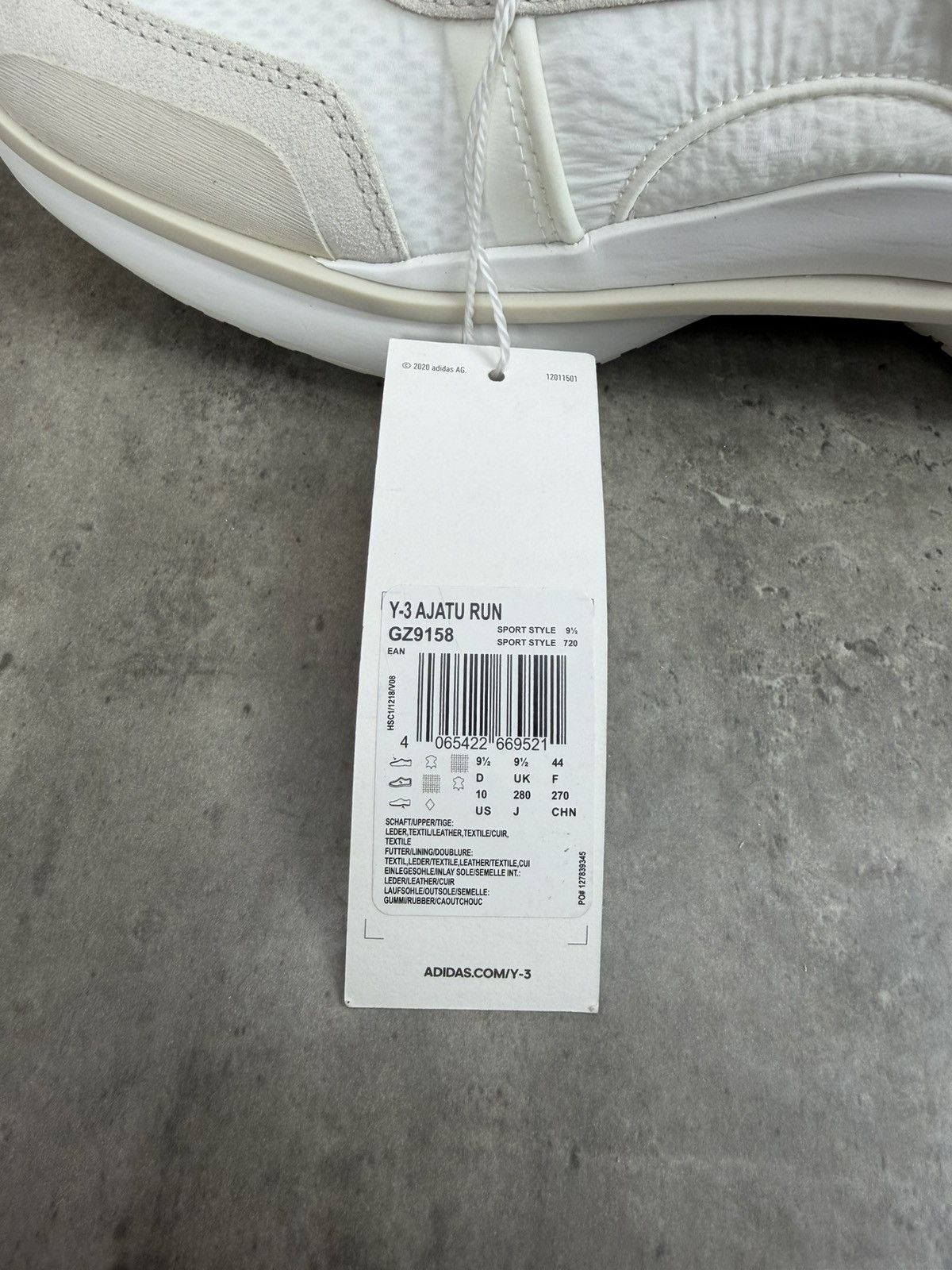 Y-3 Adidas Y-3 Yohji Yamamoto Ajatu Run Off White Sneakers Size US 10 / EU 43 - 11 Thumbnail