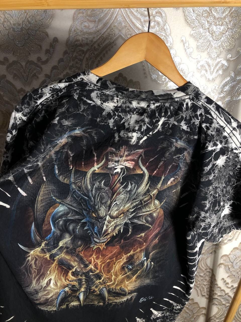 Cartoon Network VINTAGE DRAGONS DOUBLE PRINTED DESIGNER ROCK T-SHIRT Y2K 90s Size US L / EU 52-54 / 3 - 5 Thumbnail