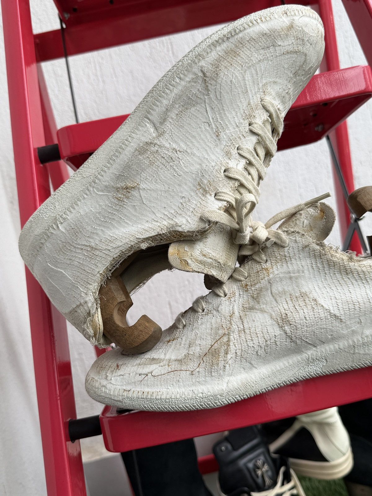 Maison Margiela 🔥🥶Plastered Gat replica trainer Size US 10.5 / EU 43-44 - 11 Thumbnail