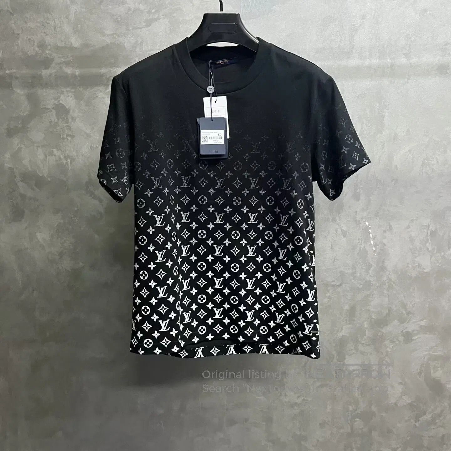 Louis Vuitton Louis Vuitton Logo-printed gradient round-neck short-sleev Size US S / EU 44-46 / 1 - 1 Thumbnail