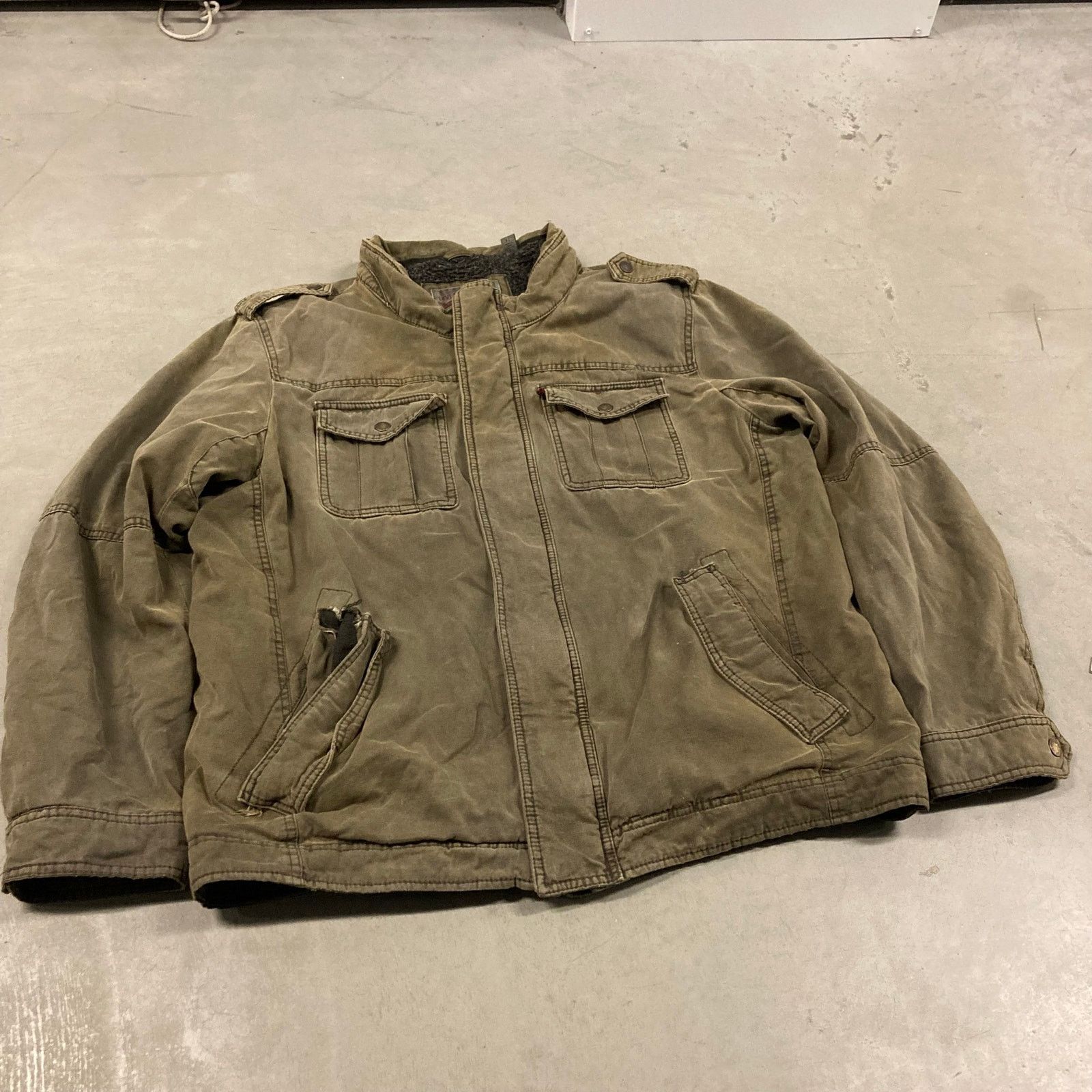 Levi's × Vintage vintage y2k fur lined Levi’s jacket Size US XL / EU 56 / 4 - 1 Thumbnail