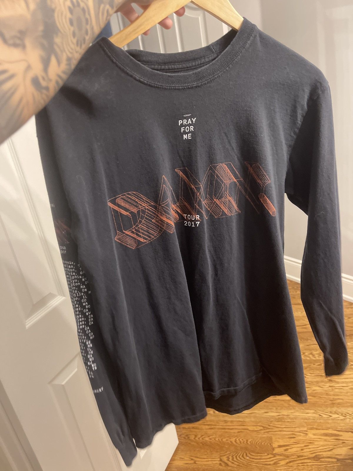 (2) Kendrick Lamar DAMN. Medium outlets Tour Long-Sleeve Shirt