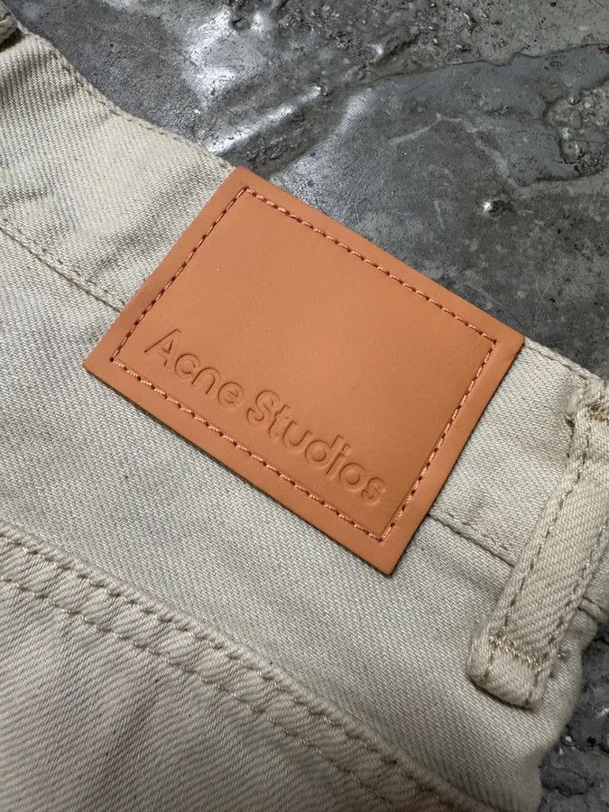Acne Studios FW2022 Acne Studios White Destroyed Baggy White Denim Jeans Size US 39 - 13 Thumbnail