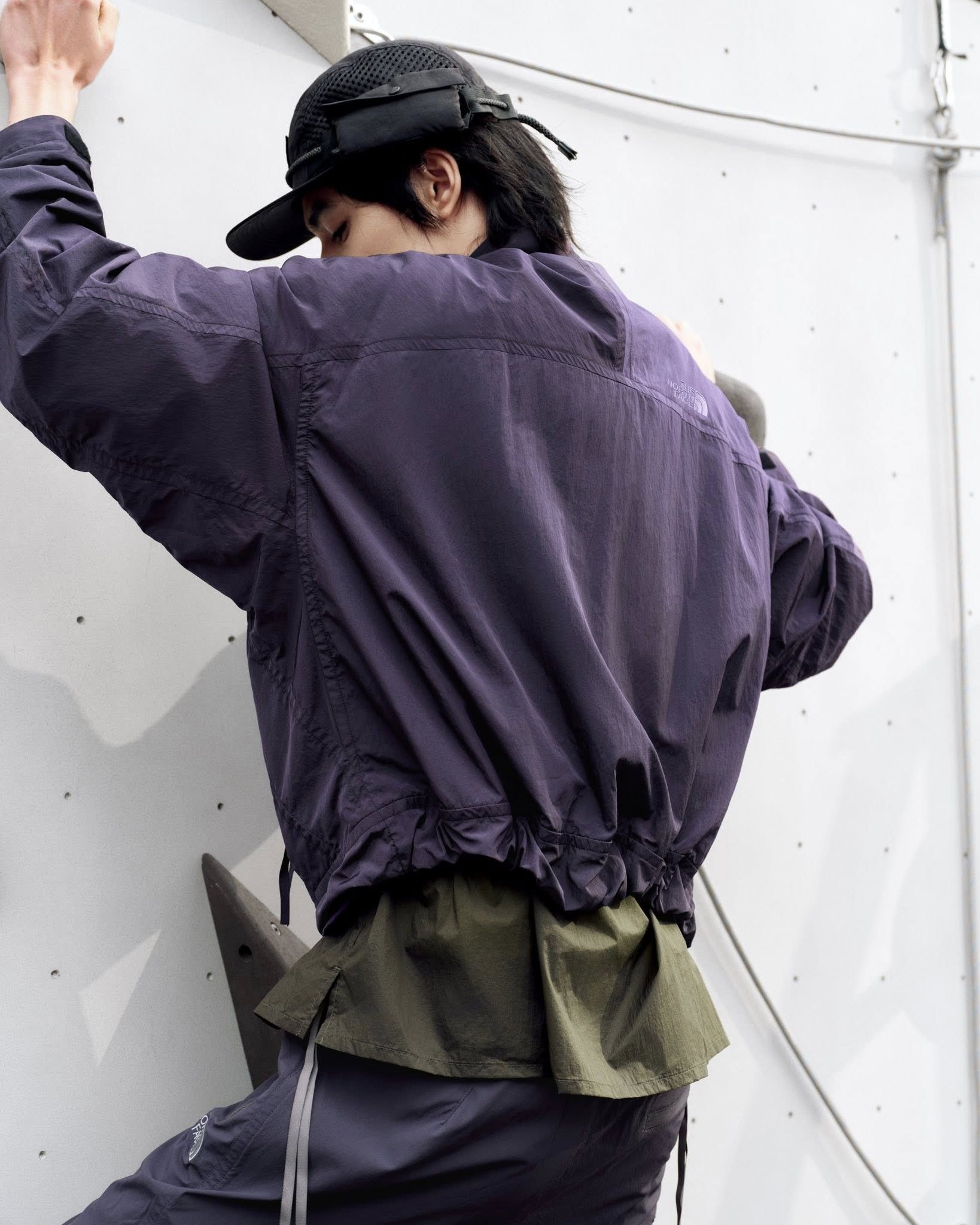 The North Face Urban Exploration SHORT MOUNT WINDWALL JACKET Size US M / EU 48-50 / 2 - 9 Thumbnail