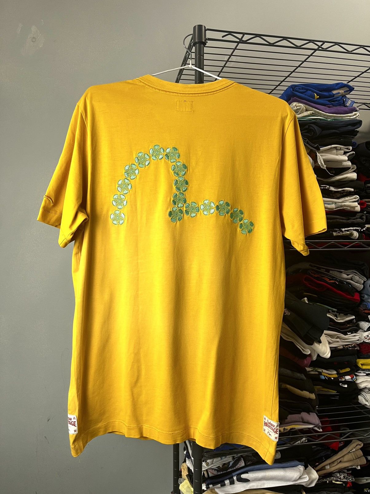 Evisu Rare Vintage Evisu Embroidered Logo Japanese T Shirt Size US XL / EU 56 / 4 - 1 Thumbnail