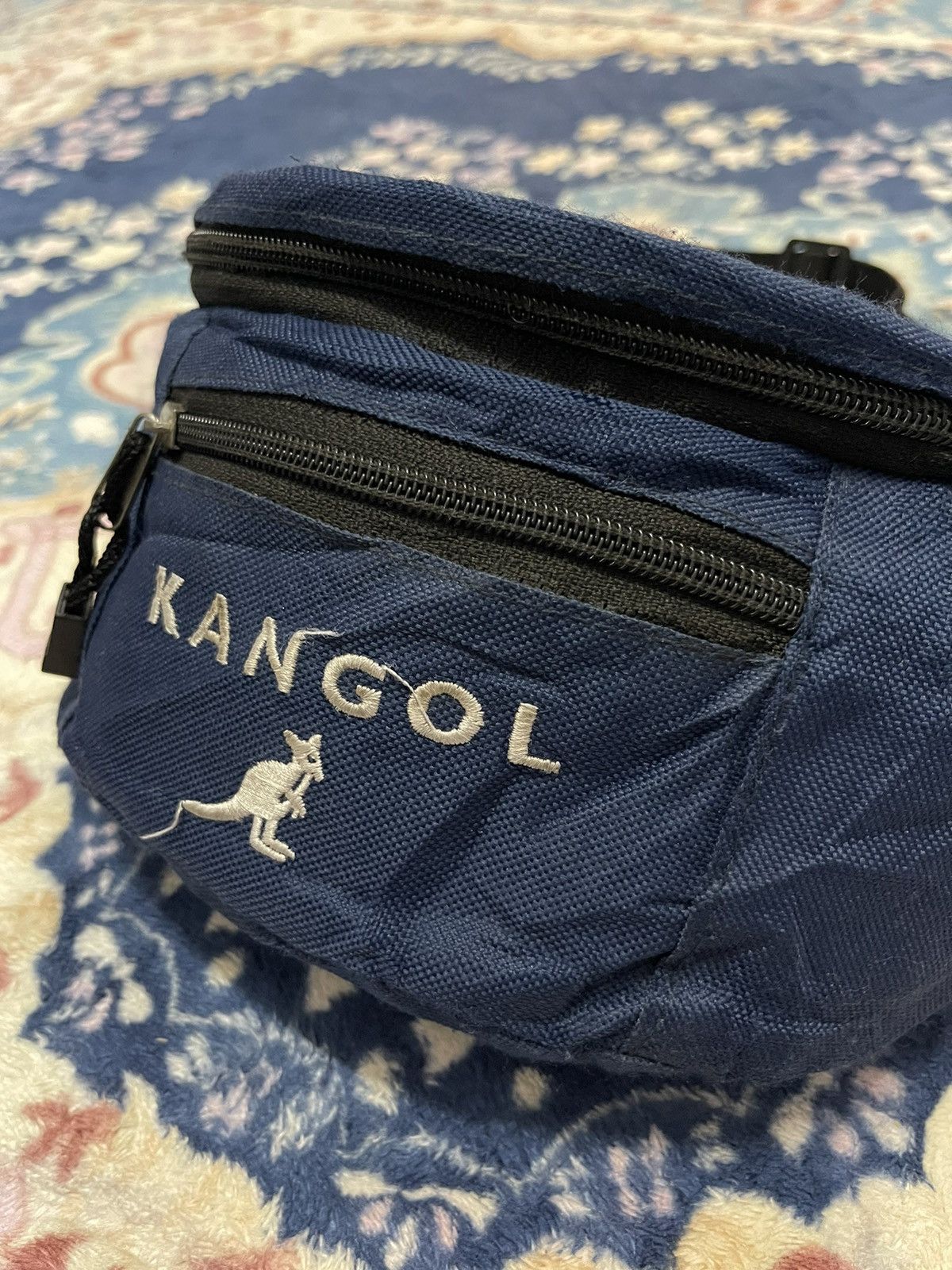 Kangol Kangol Pouch Bag (Distress) Size ONE SIZE - 2 Thumbnail