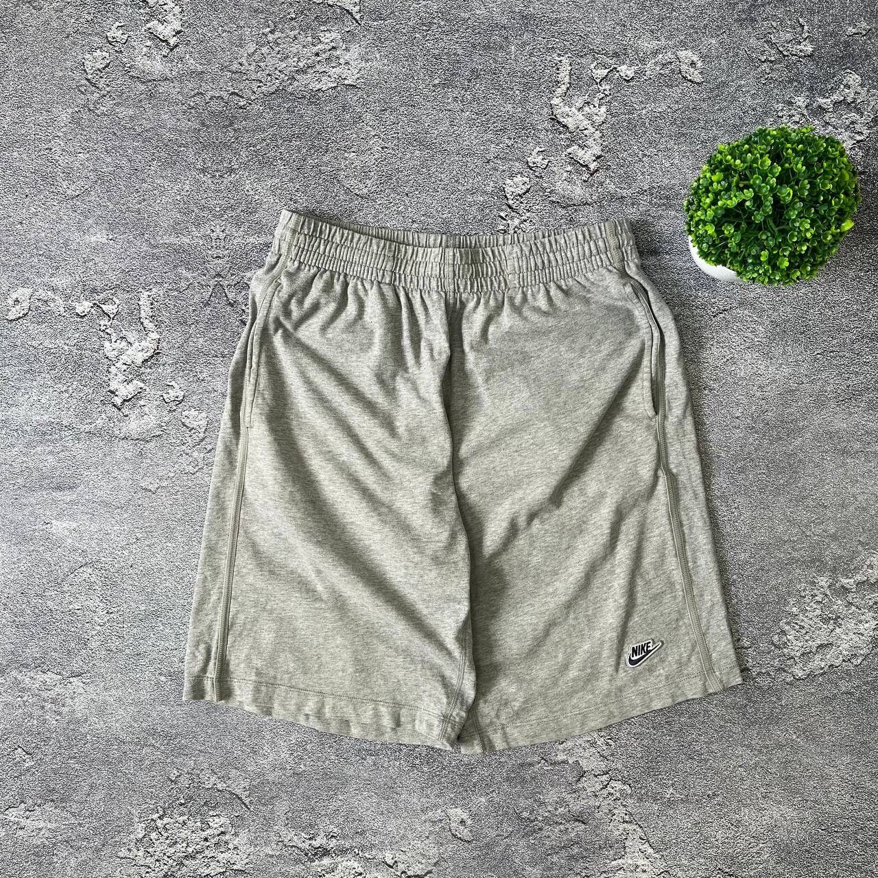 Nike Vintage Nike Drill y2k Hype Logo Shorts,Size M Size US 33 - 8 Thumbnail