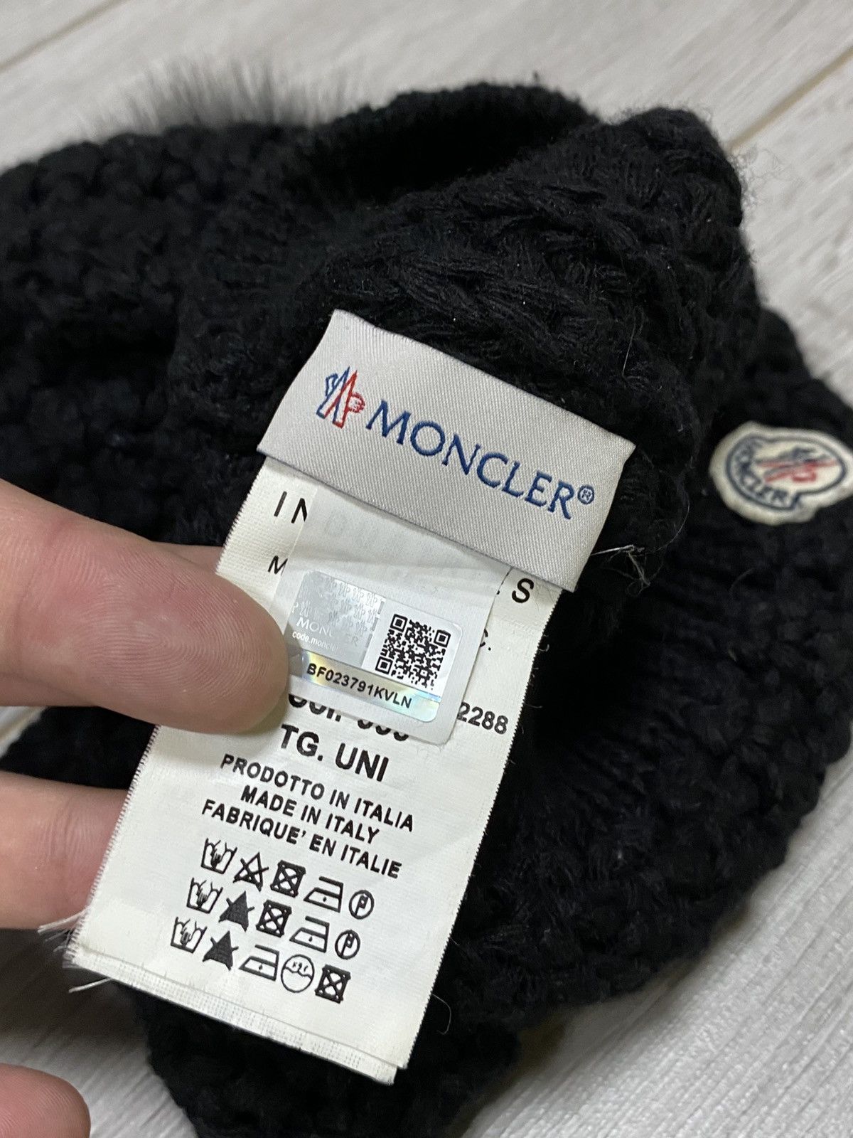 Moncler Moncler fox fur wool knitted women hat Size ONE SIZE - 5 Thumbnail