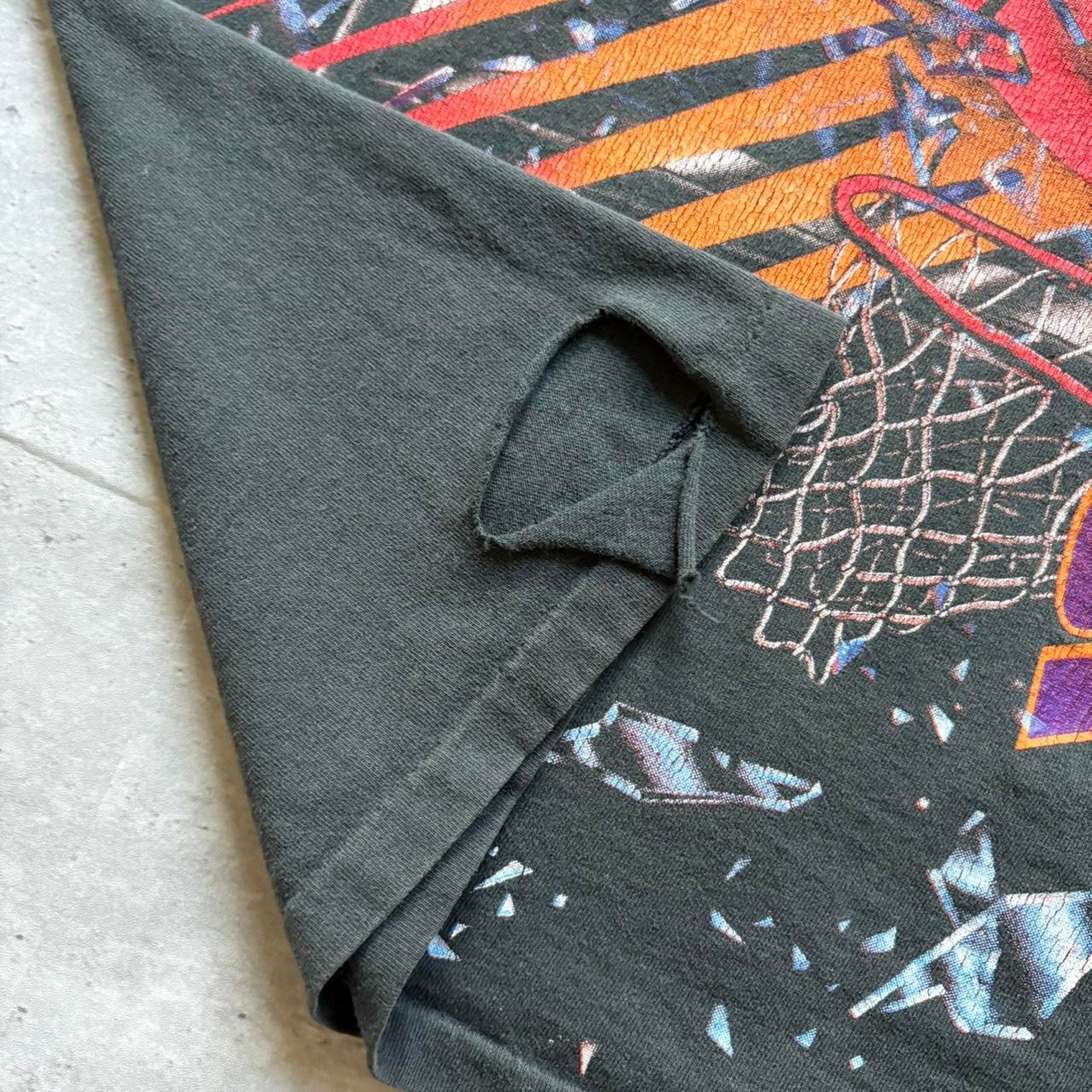 Anvil Vintage 1990s phoenix suns shattered Size US XL / EU 56 / 4 - 5 Thumbnail
