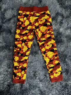 ad  - Bape 1st Camo Boa Pants Green A Bathing Ape Sweatpants