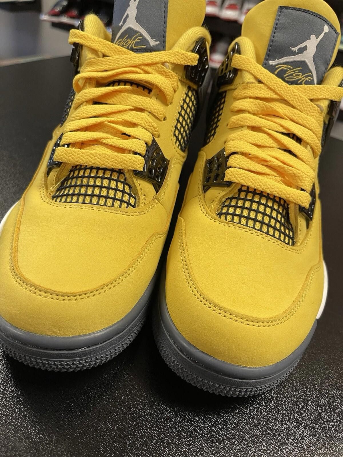 Nike Size 8 - Nike Air Jordan 4 Lightning 2021 CT8527-700 OG IV Size US 8 / EU 41 - 5 Thumbnail